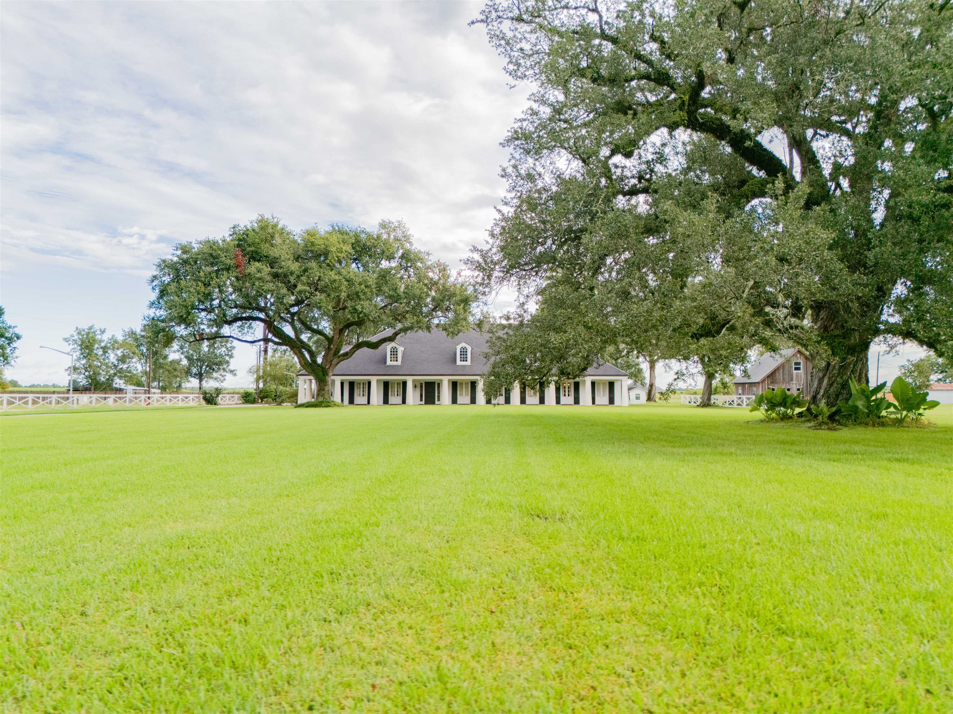 567 Highway 308, Thibodaux, LA, 70301
