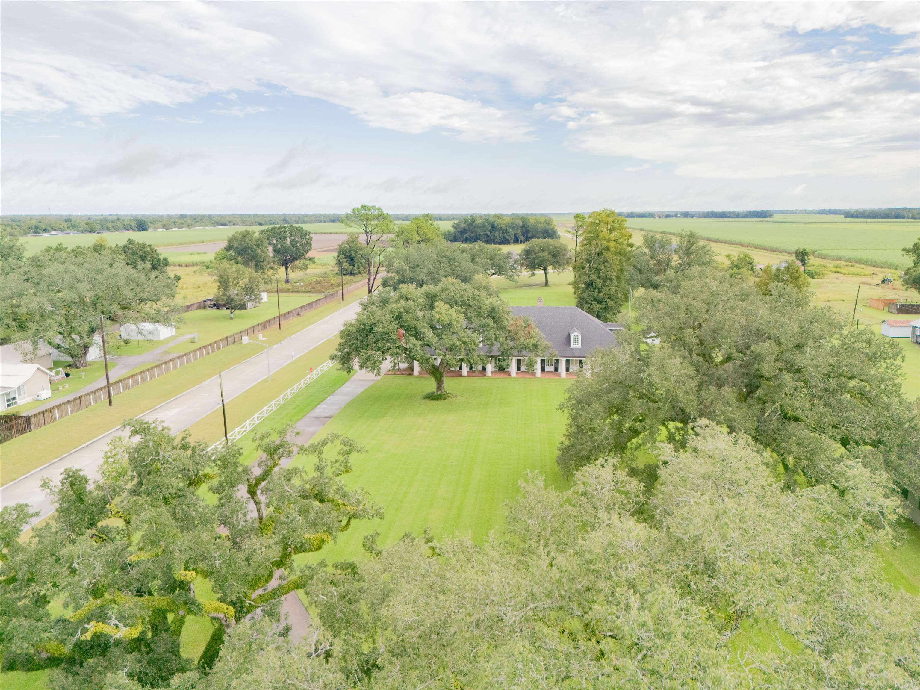 567 Highway 308, Thibodaux, LA, 70301