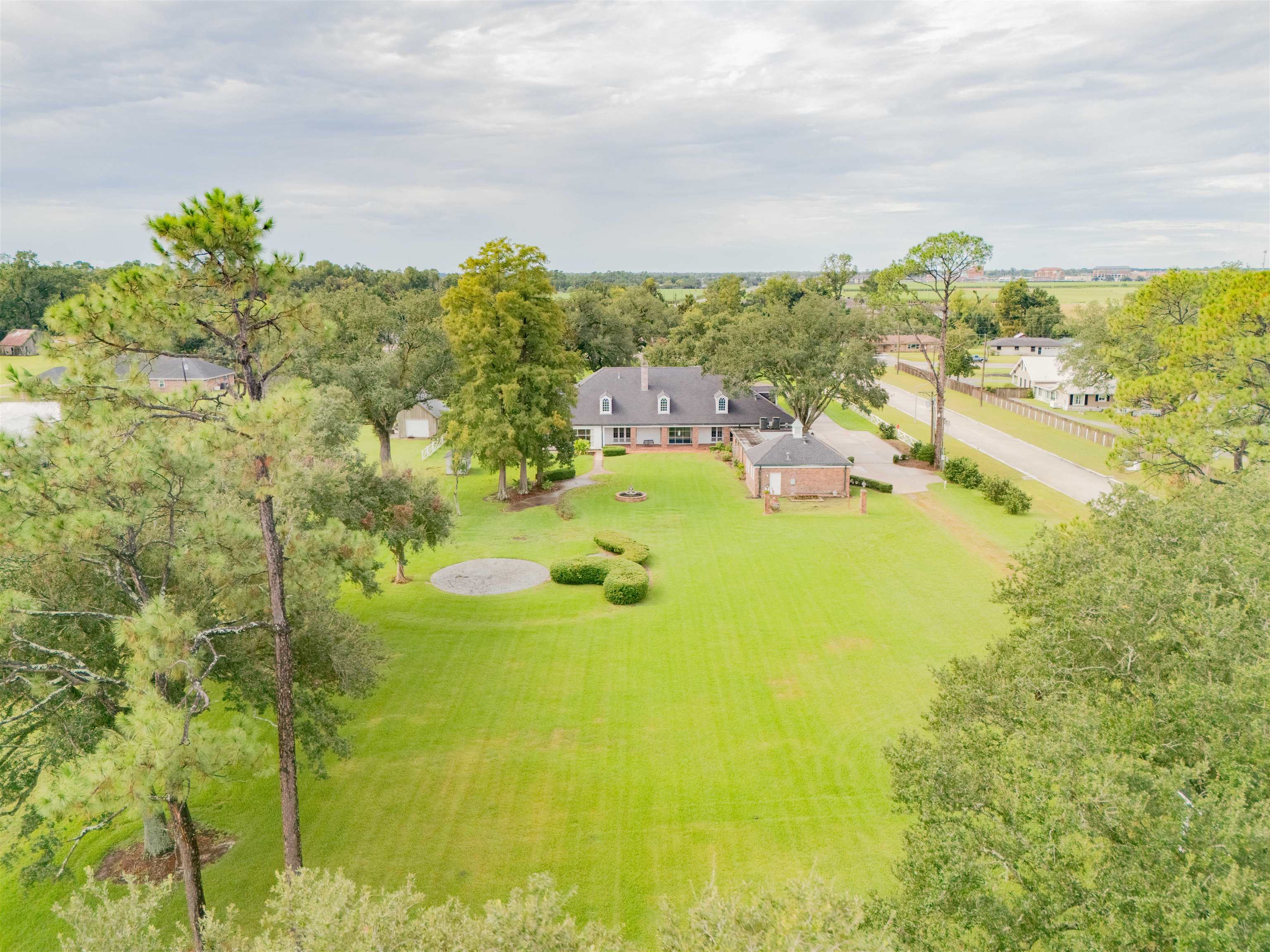 567 Highway 308, Thibodaux, LA, 70301