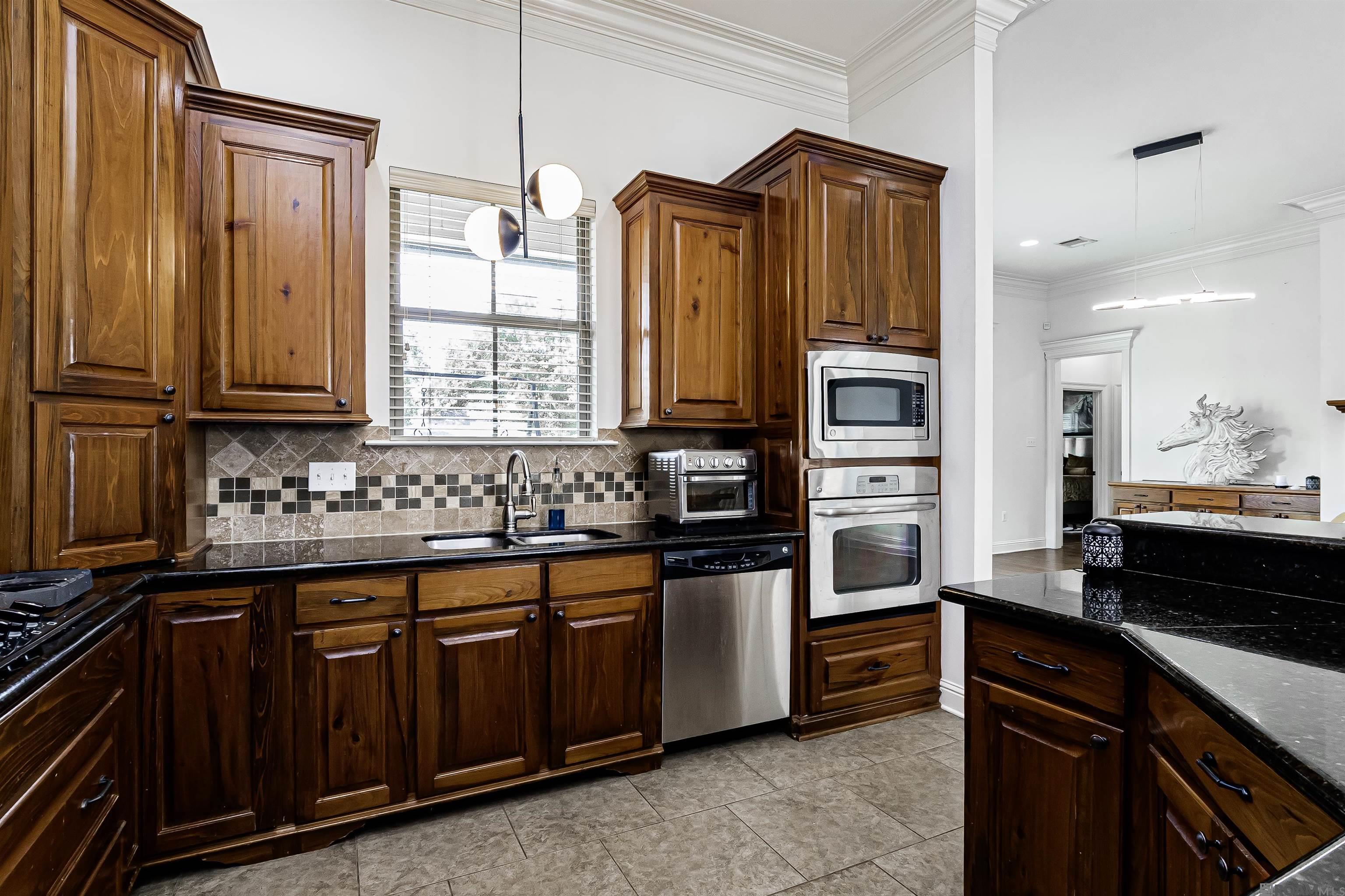 40492 Augustin Ave, Prairieville, LA, 70769