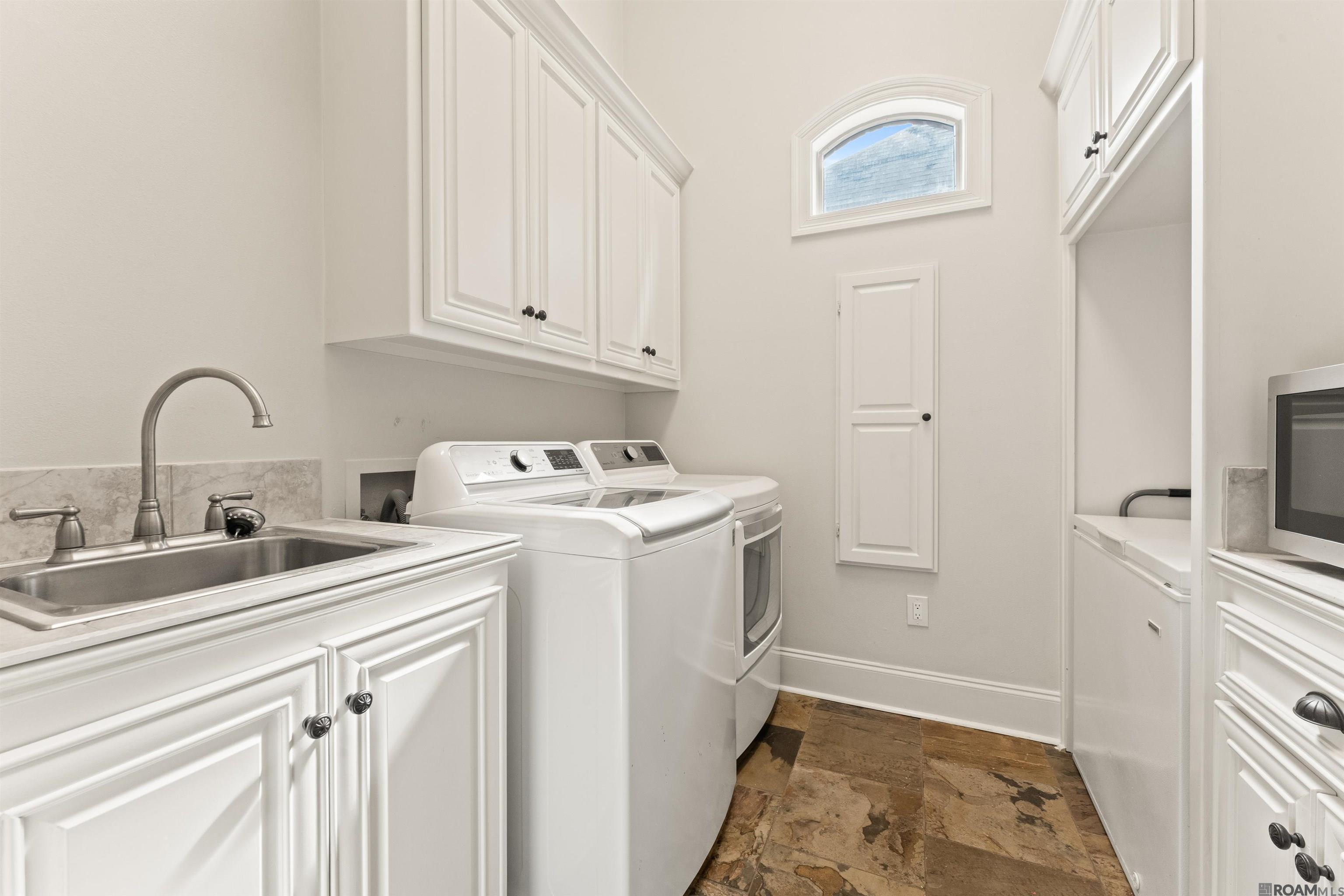 21005 Waterfront East Dr, Maurepas, LA, 70449