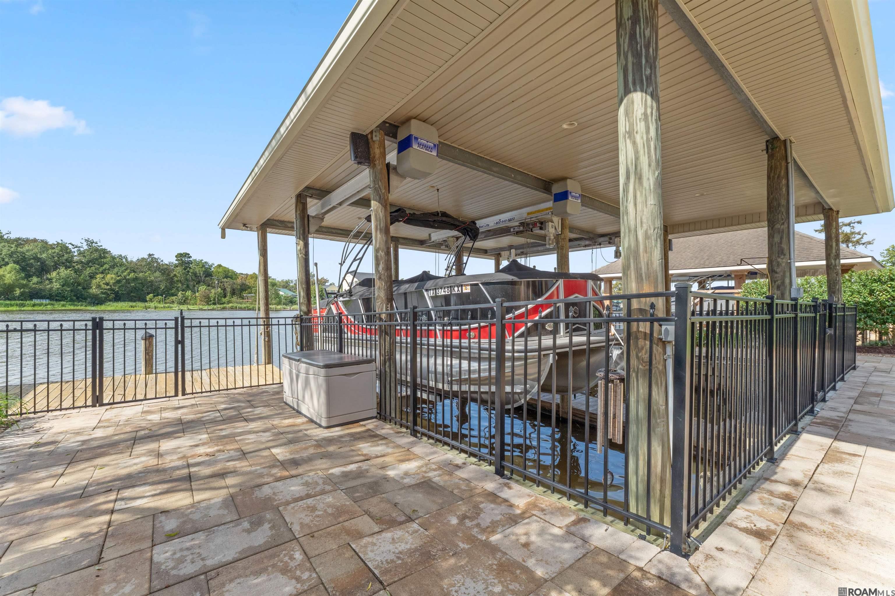21005 Waterfront East Dr, Maurepas, LA, 70449
