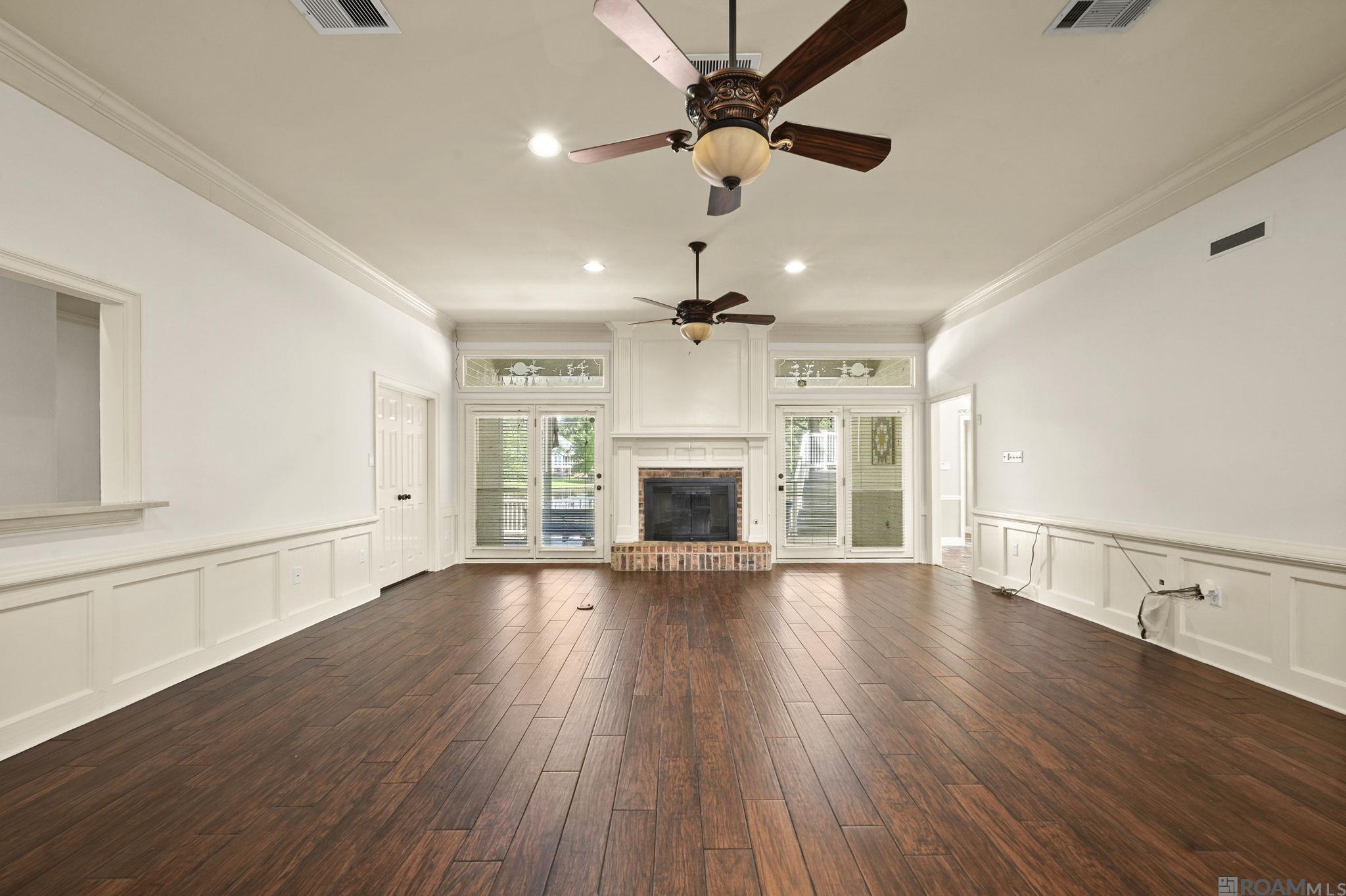 366 Shady Lake Pkwy, Baton Rouge, LA, 70810