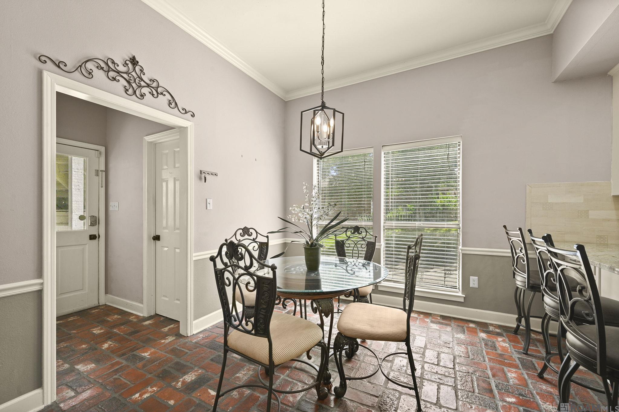 366 Shady Lake Pkwy, Baton Rouge, LA, 70810