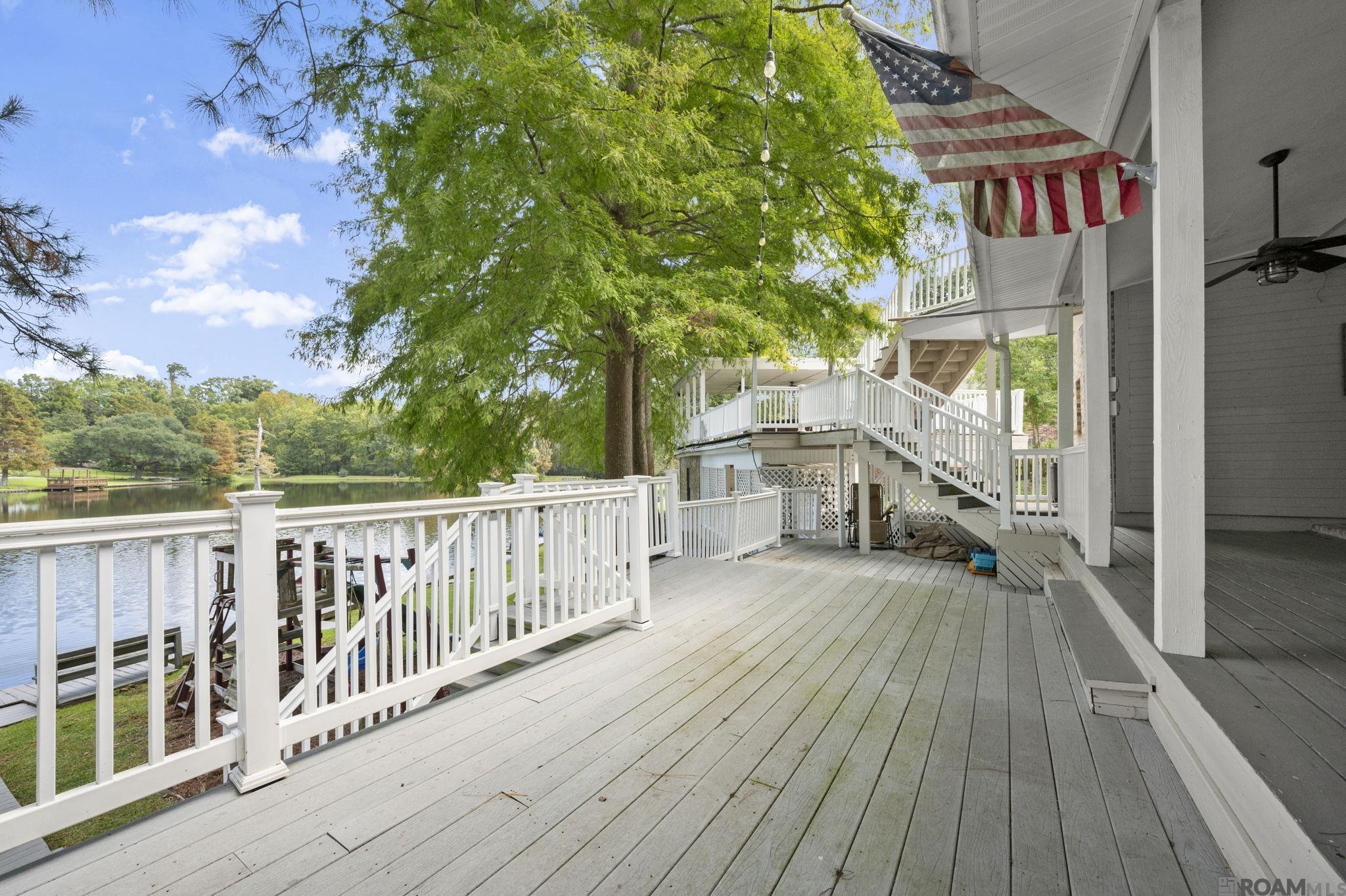 366 Shady Lake Pkwy, Baton Rouge, LA, 70810