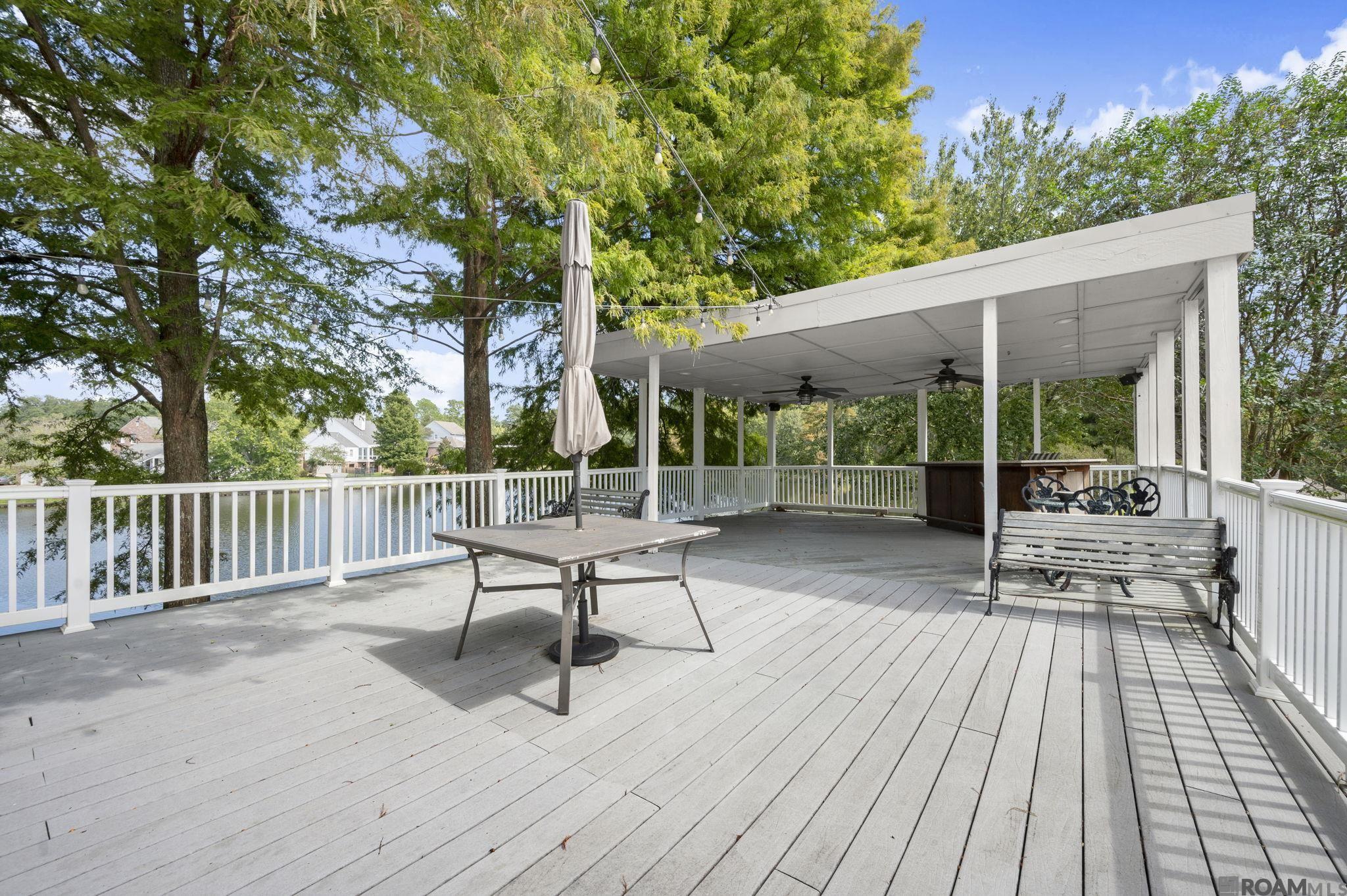 366 Shady Lake Pkwy, Baton Rouge, LA, 70810