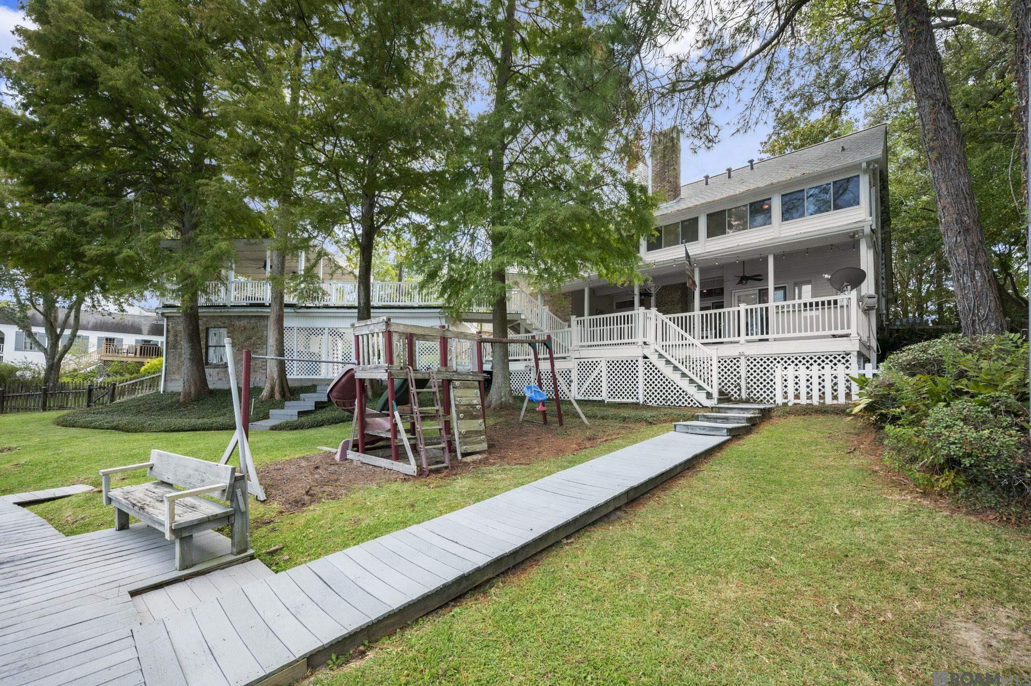 366 Shady Lake Pkwy, Baton Rouge, LA, 70810