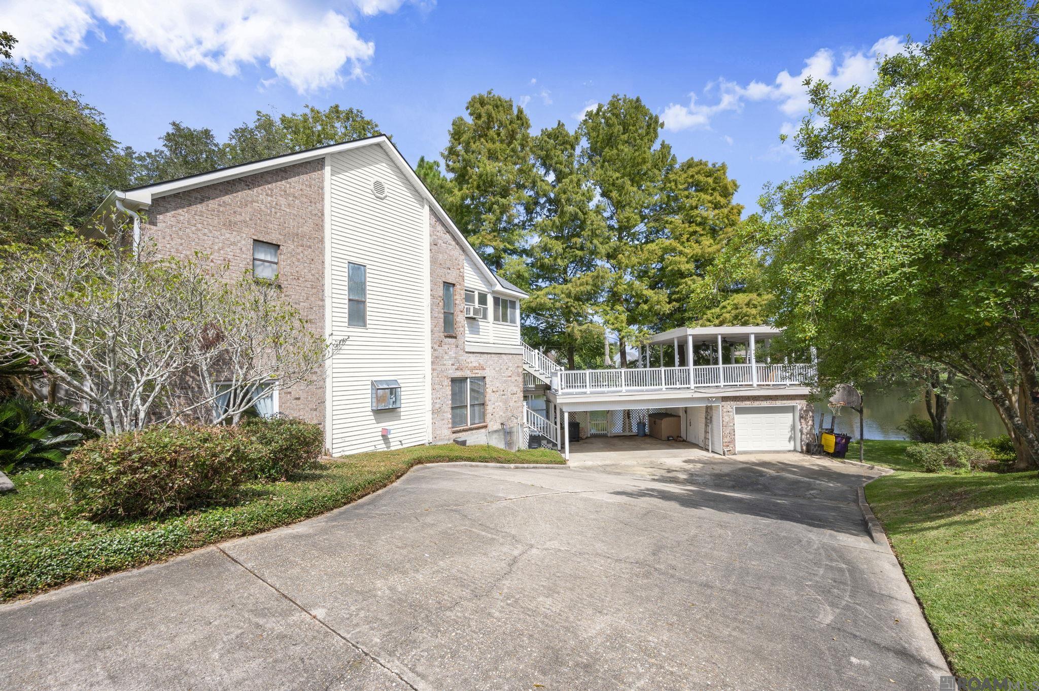 366 Shady Lake Pkwy, Baton Rouge, LA, 70810