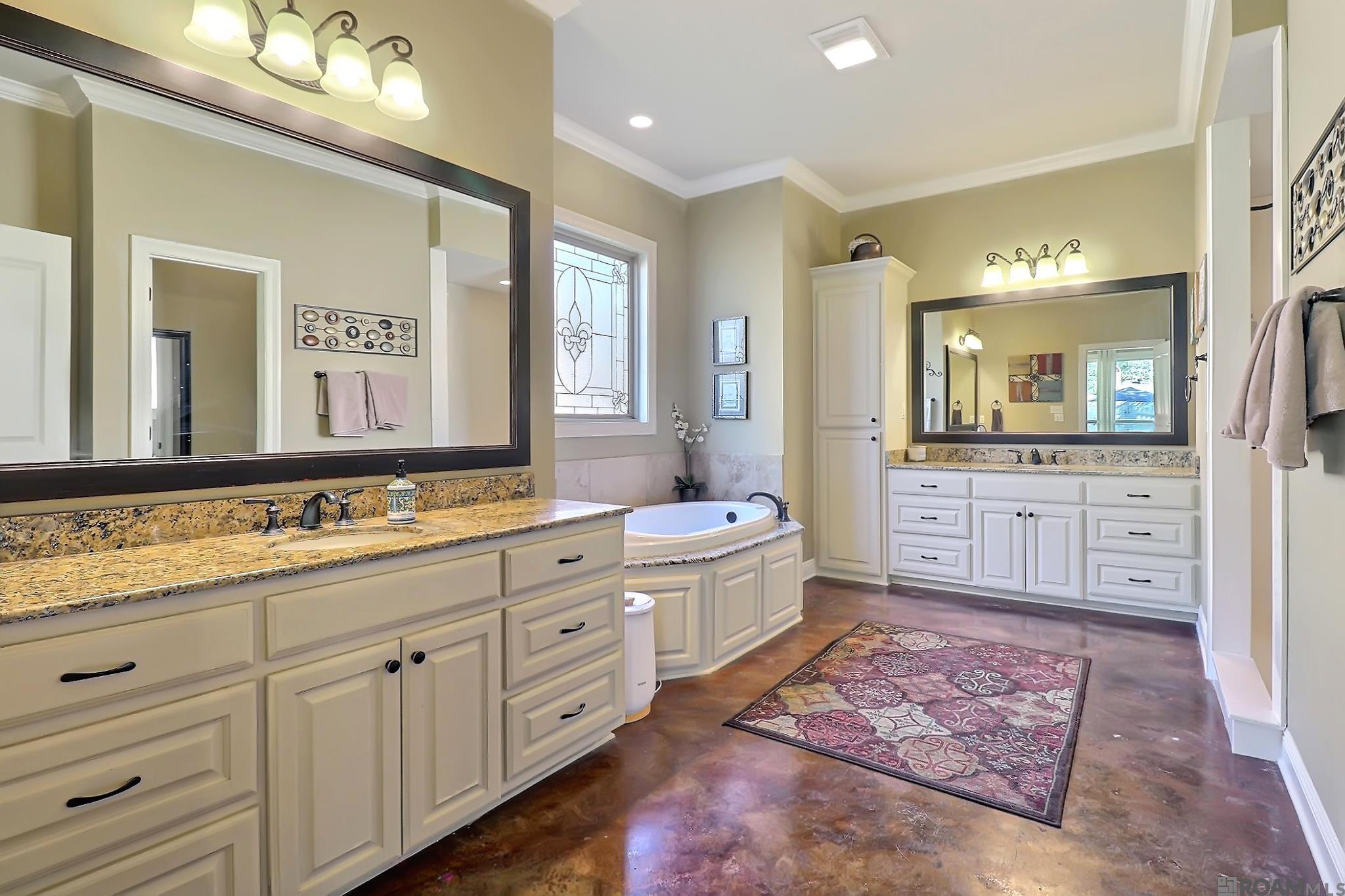 15719 Parkside Ct, Saint George, LA, 70817