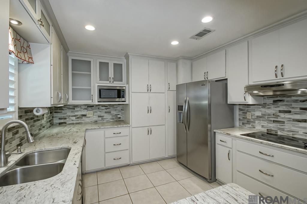 1007 Oak Hills Pkwy, Baton Rouge, LA, 70810