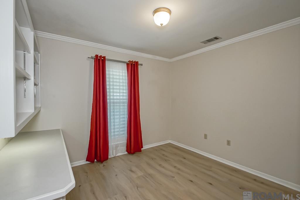 1007 Oak Hills Pkwy, Baton Rouge, LA, 70810