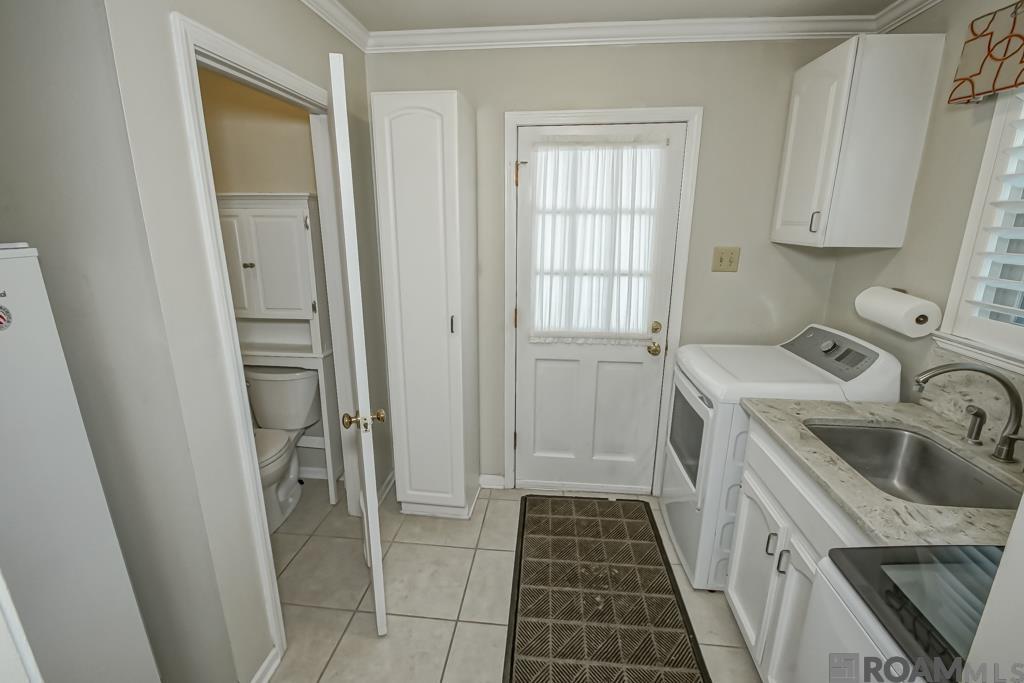 1007 Oak Hills Pkwy, Baton Rouge, LA, 70810