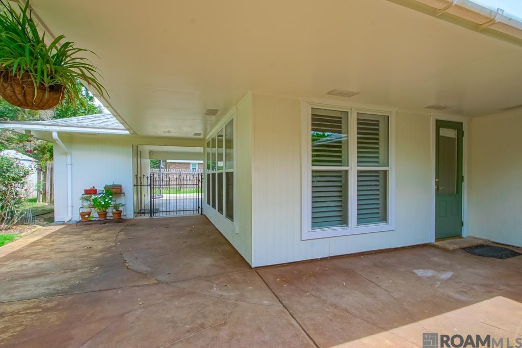 1007 Oak Hills Pkwy, Baton Rouge, LA, 70810