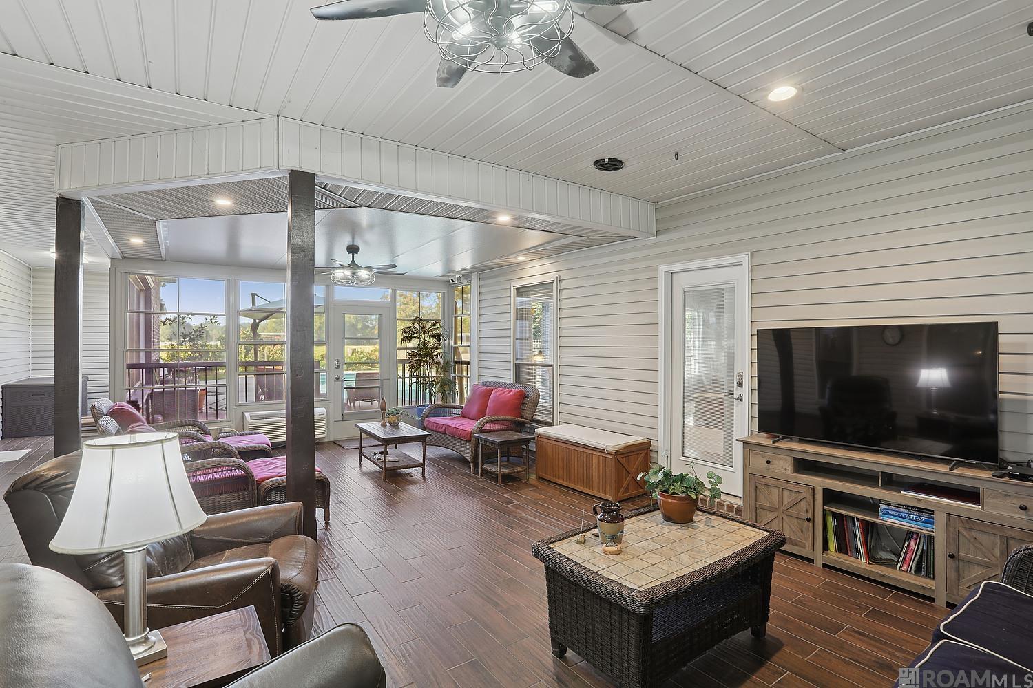 8788 Wyeth Dr, Denham Springs, LA, 70706