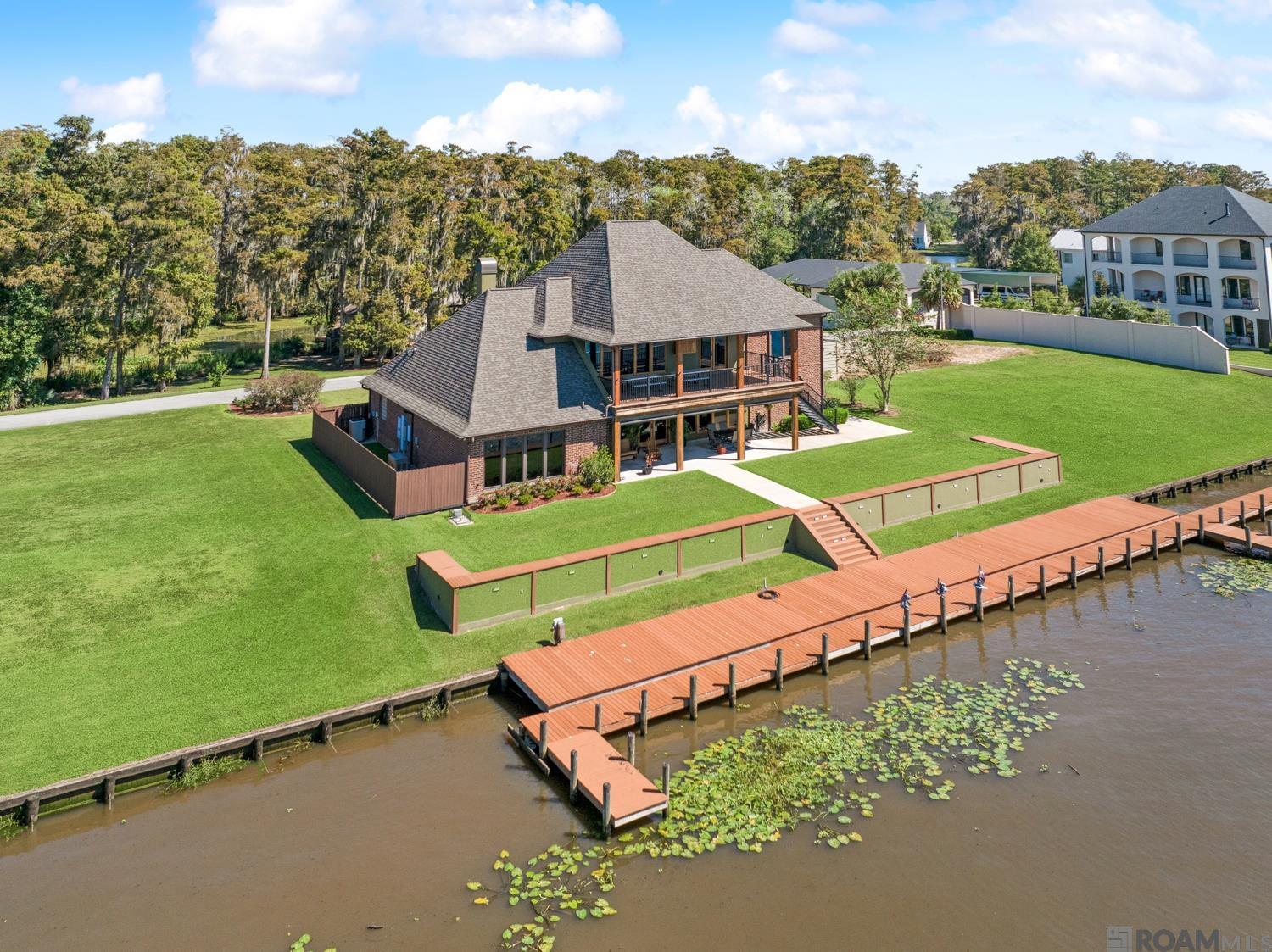 869 Centurion Lane, Houma, LA, 70360