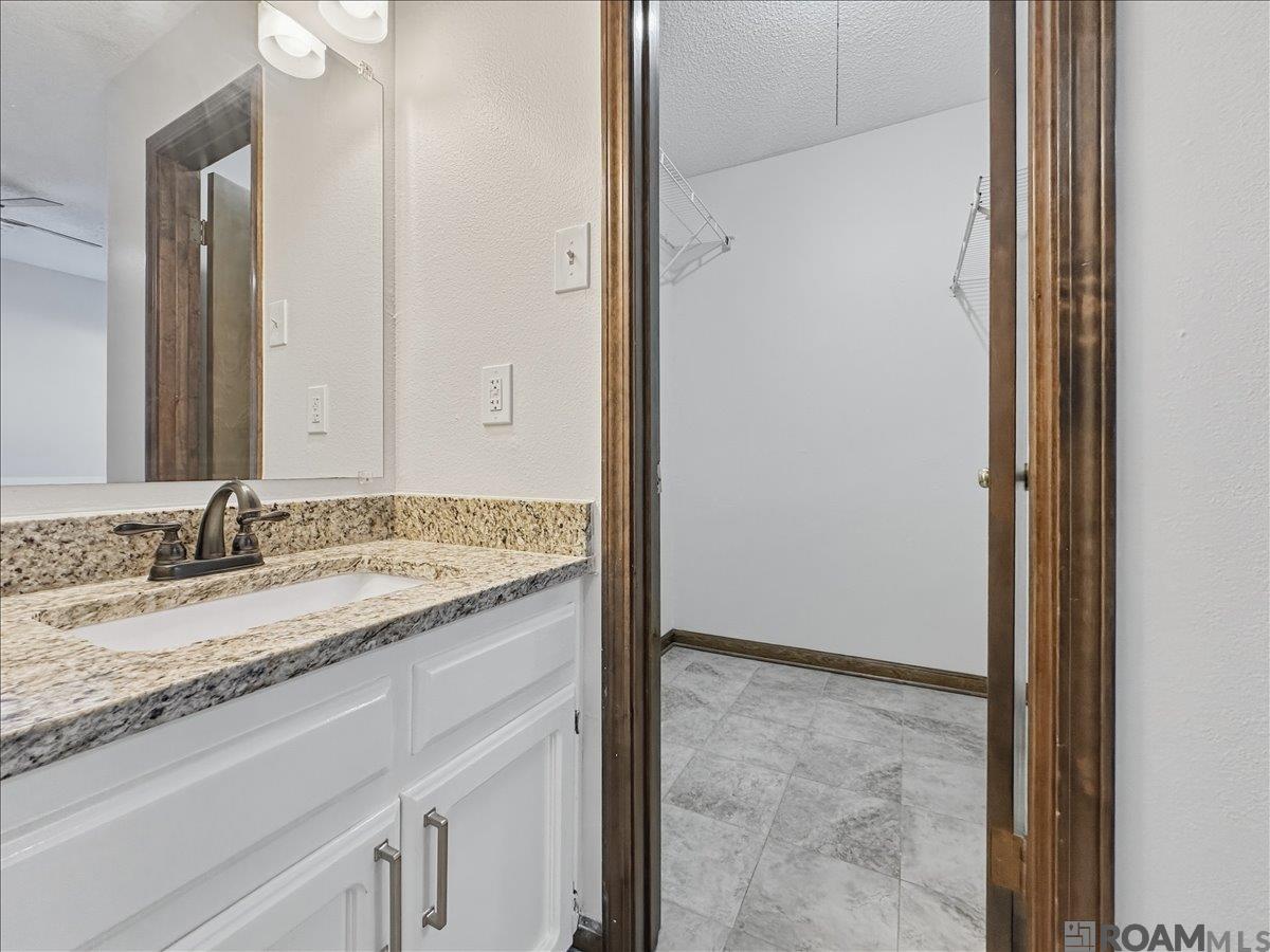 951 Ridgepoint Ct UNIT 3-A, Baton Rouge, LA, 70810