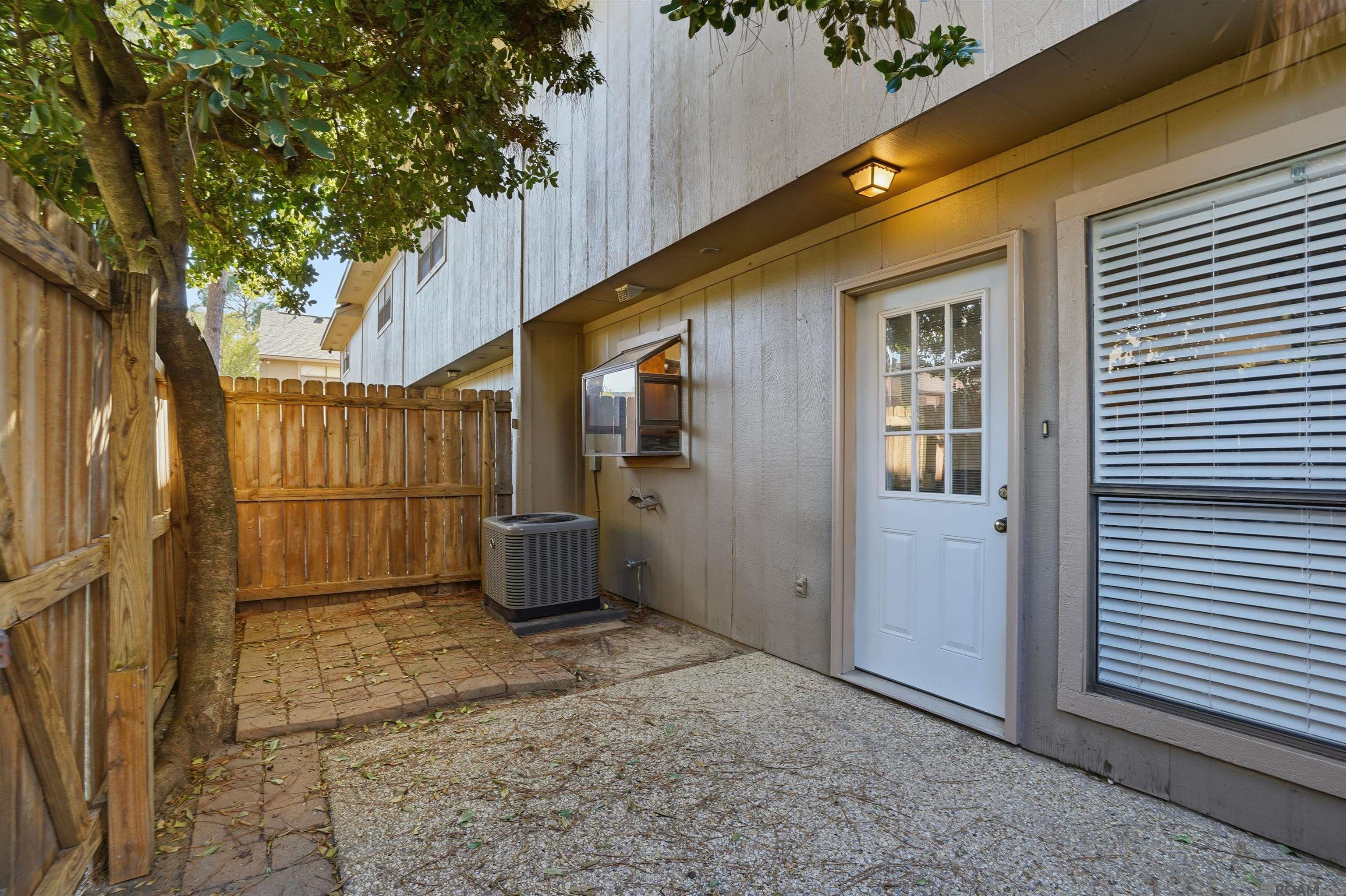 951 Ridgepoint Ct UNIT 3-A, Baton Rouge, LA, 70810