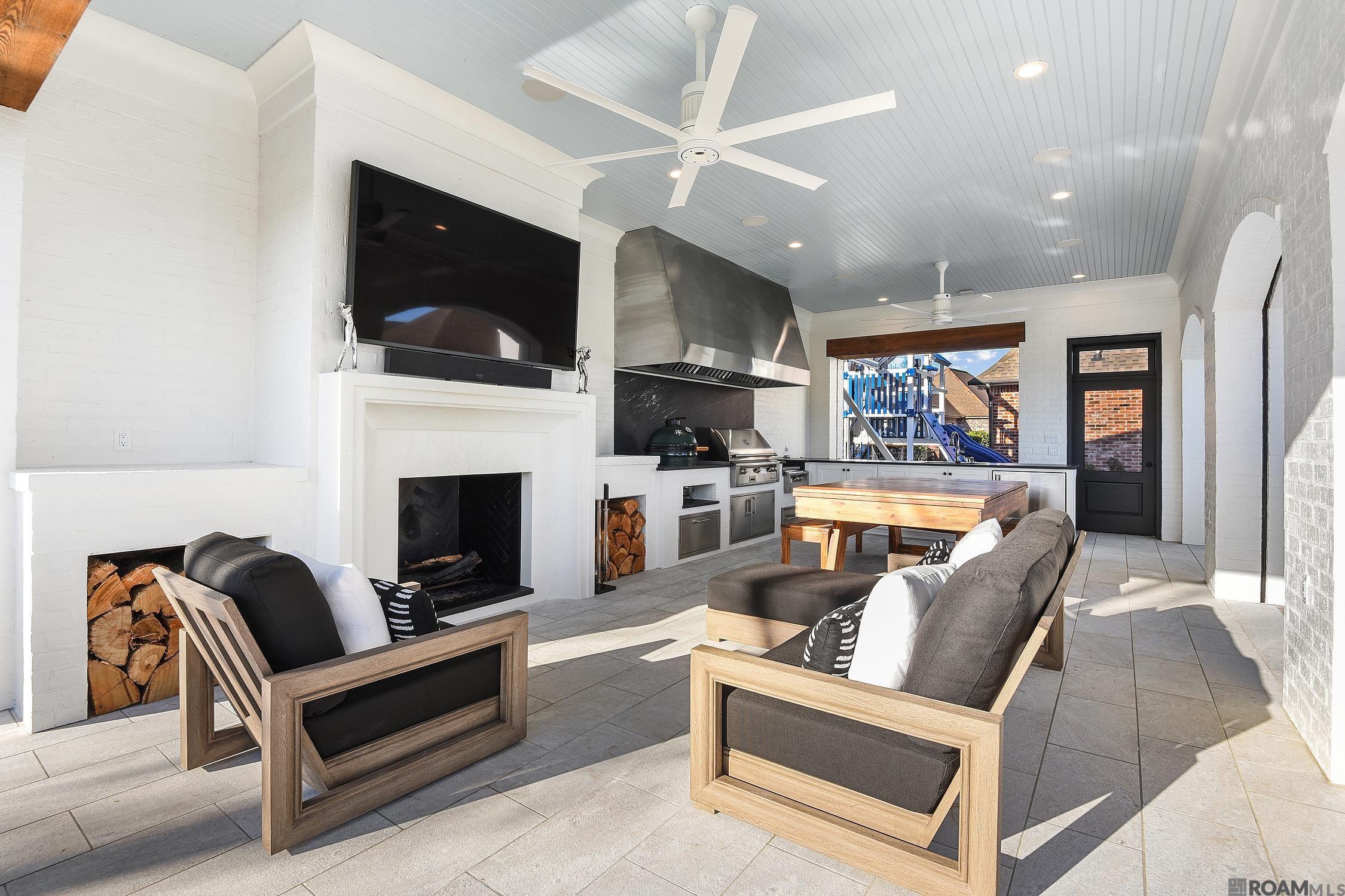 25820 Carnoustie Way, Denham Springs, LA, 70726