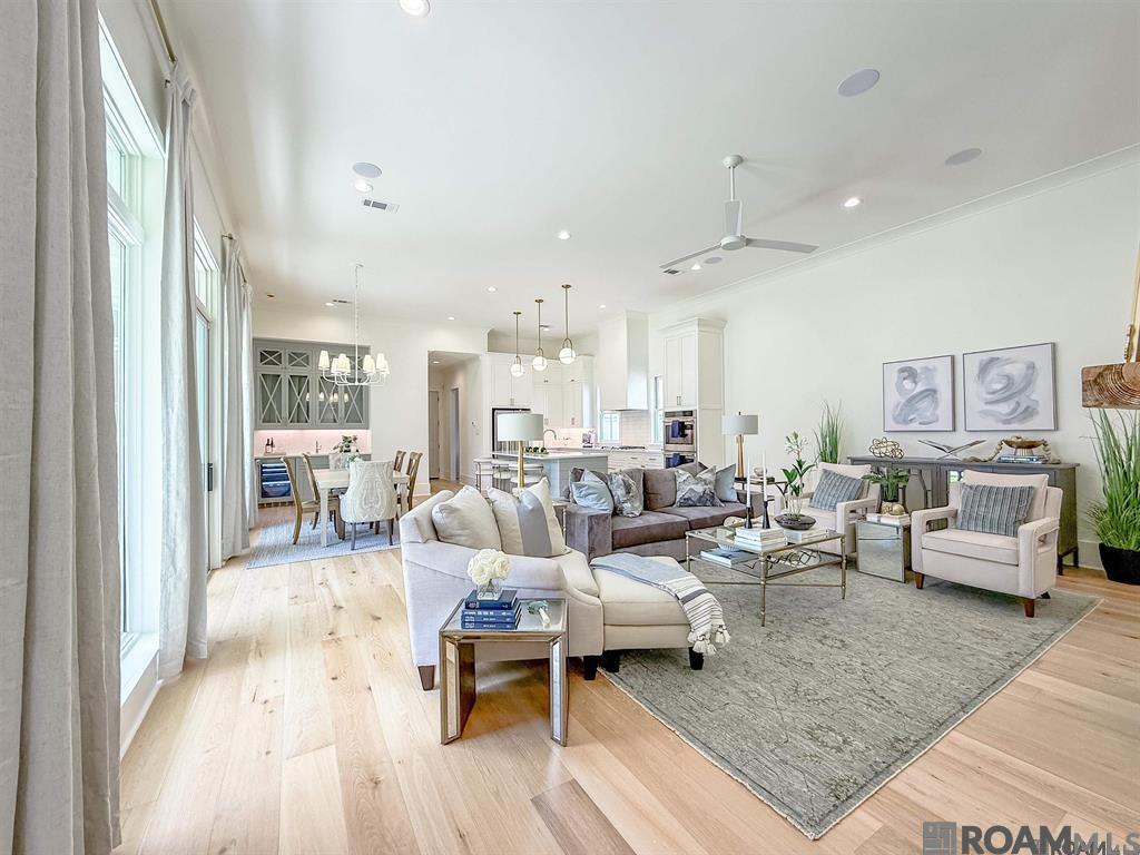 5330 Rue Des Jardin, Baton Rouge, LA, 70808