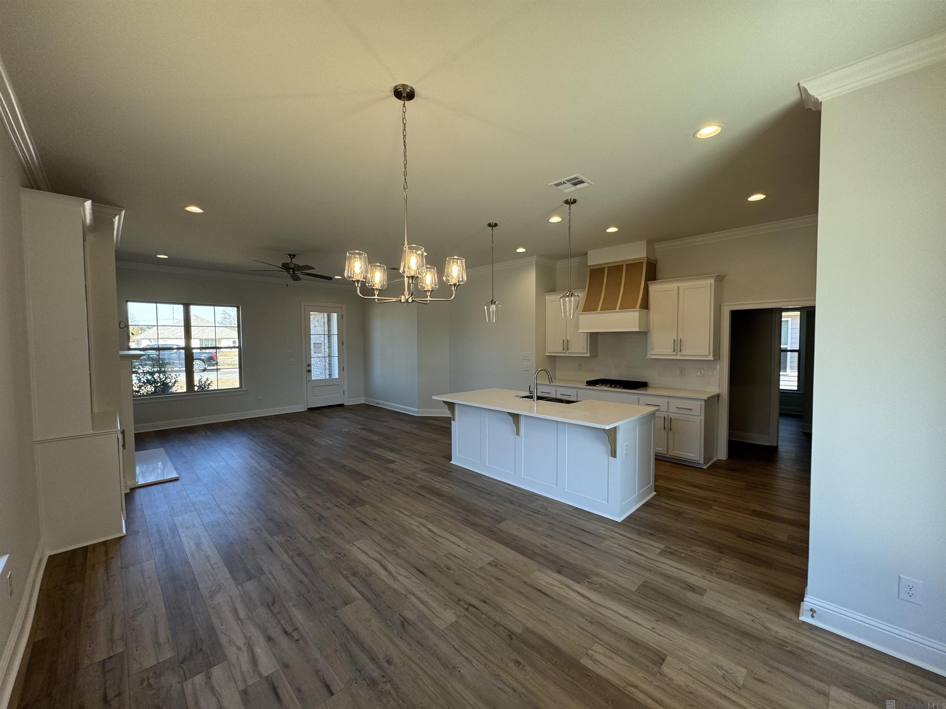 10435 Highpoint Dr, Denham Springs, LA, 70706