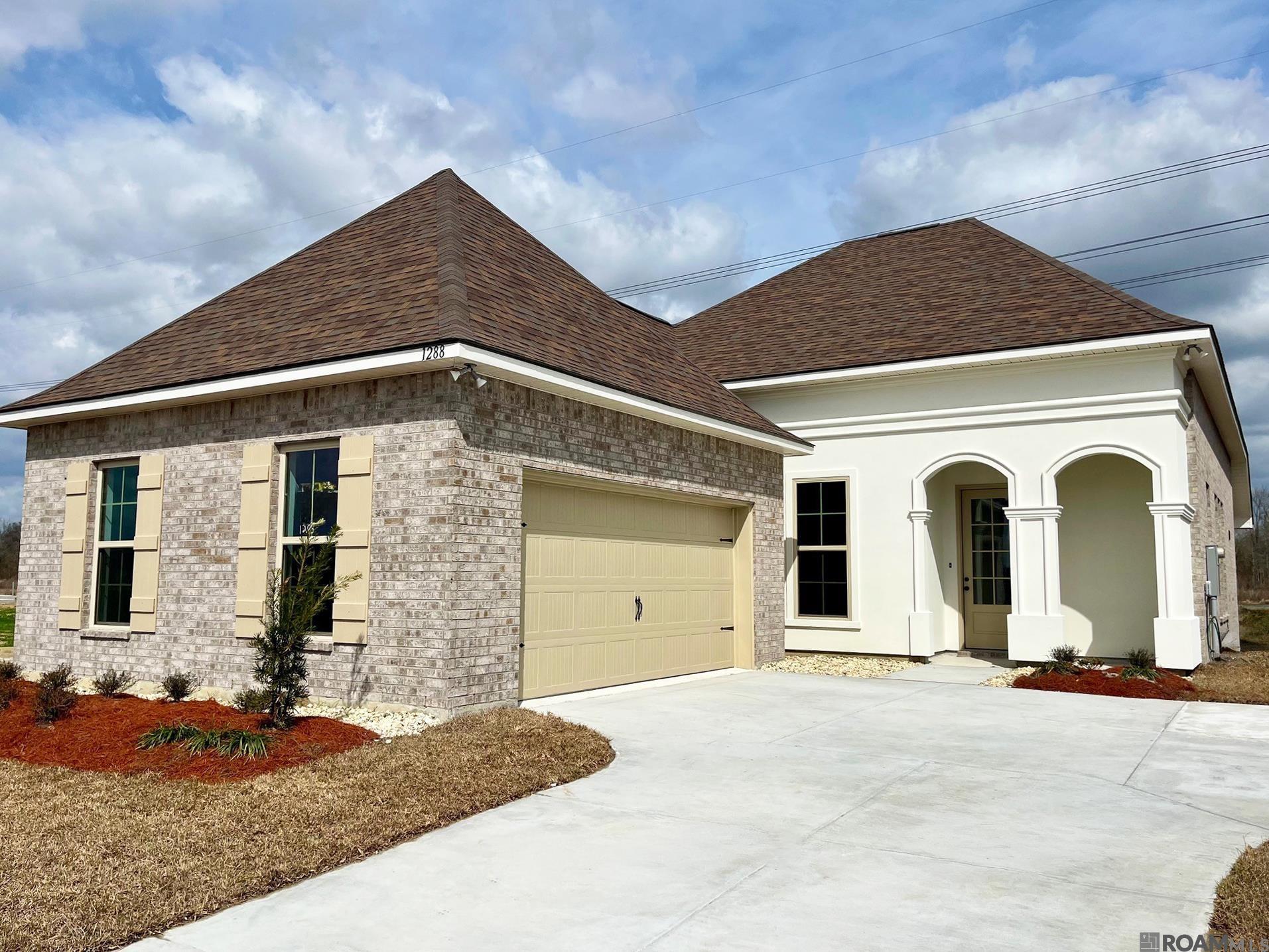 1288 Lakehaven Dr, Gonzales, LA, 70737