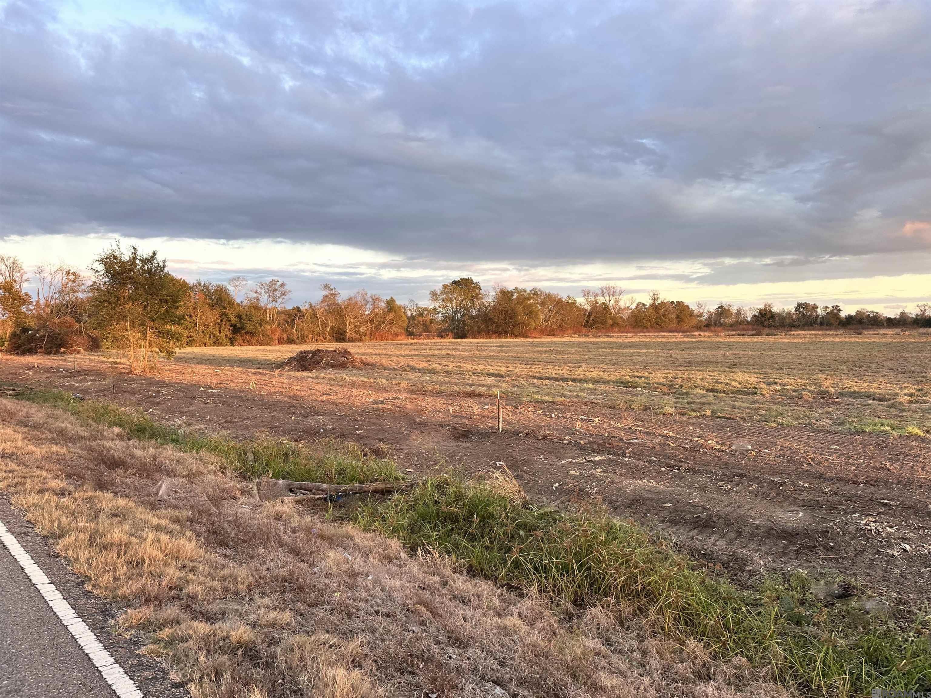 Lot UNIT&nbsp;8-A La Hwy 22, Darrow, LA, 70725