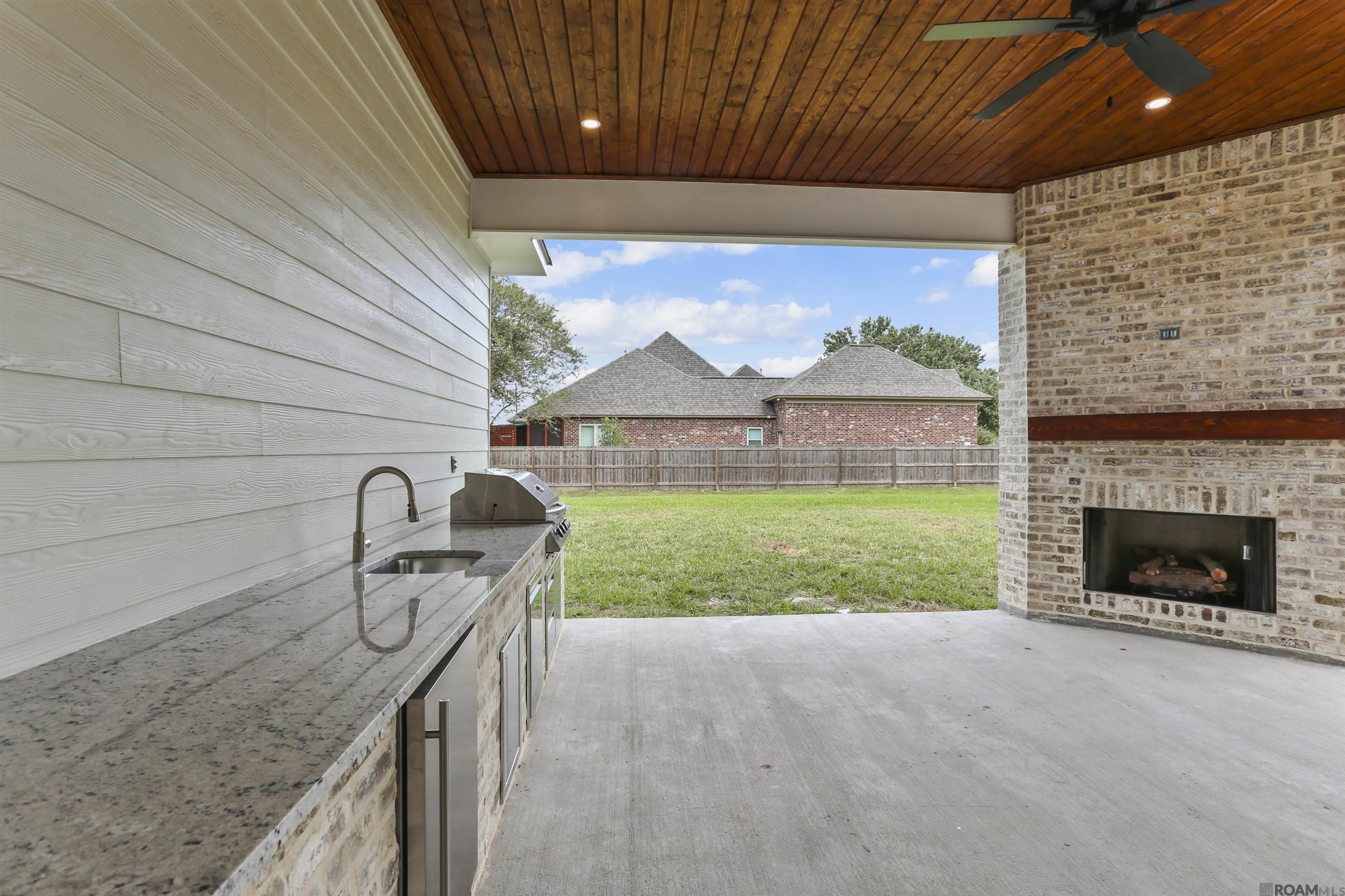 6240 Tezcuco Ct, Gonzales, LA, 70737