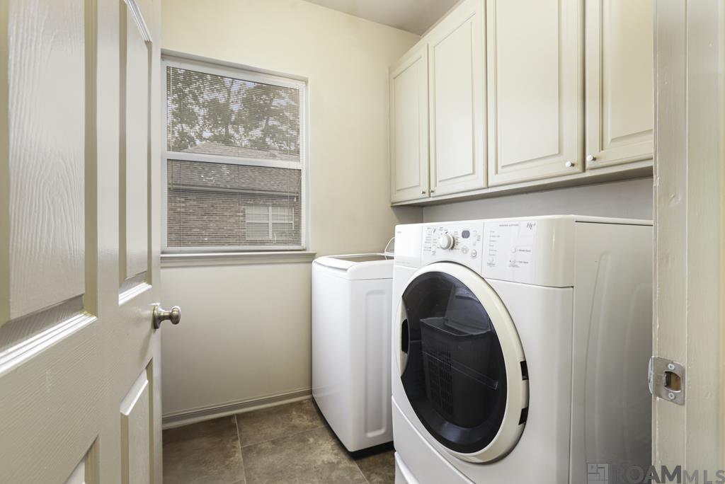 5741 Lake Shadow Dr, Baton Rouge, LA, 70817