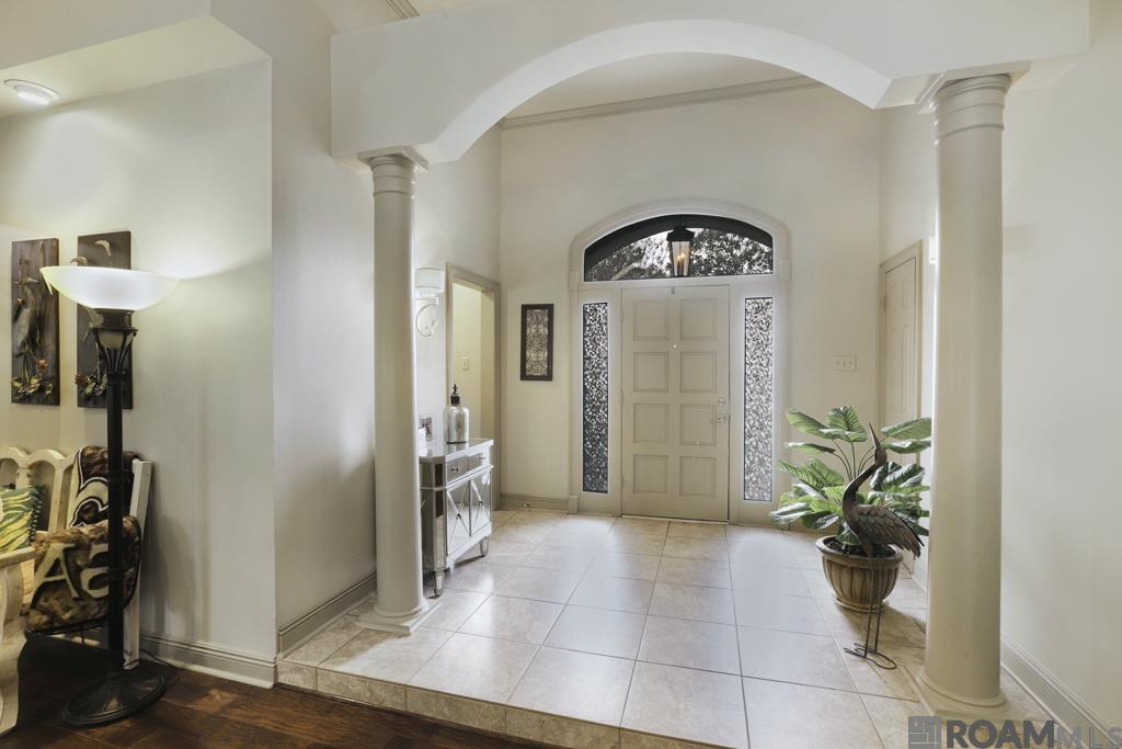 5741 Lake Shadow Dr, Baton Rouge, LA, 70817