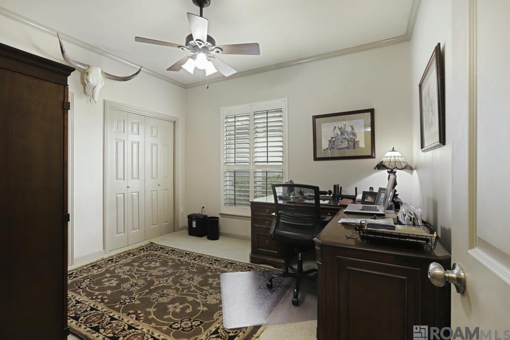 5741 Lake Shadow Dr, Baton Rouge, LA, 70817