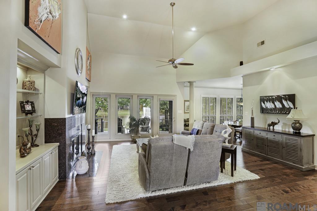 5741 Lake Shadow Dr, Baton Rouge, LA, 70817