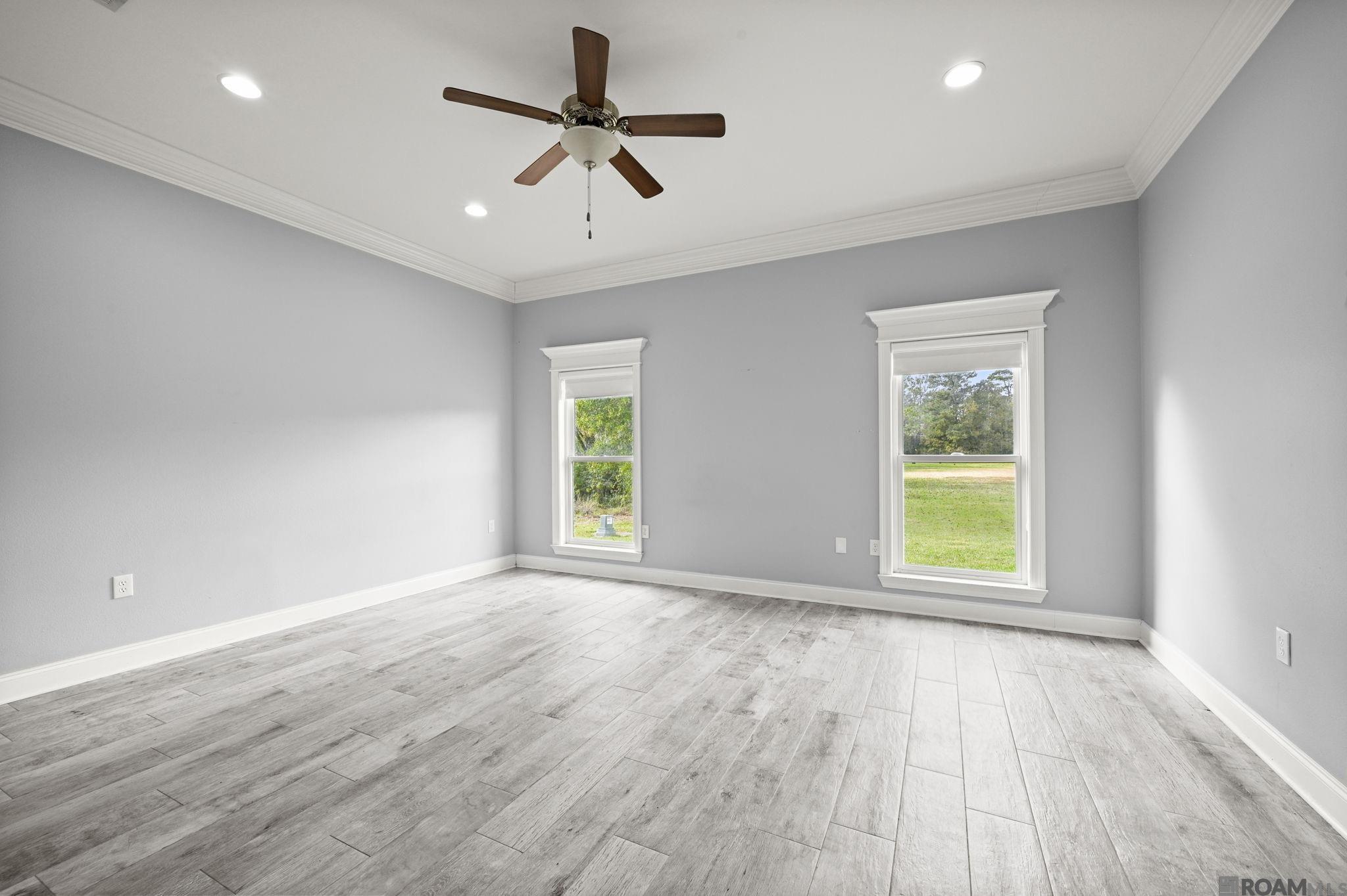 22553 Green Acres Blvd, Denham Springs, LA, 70726