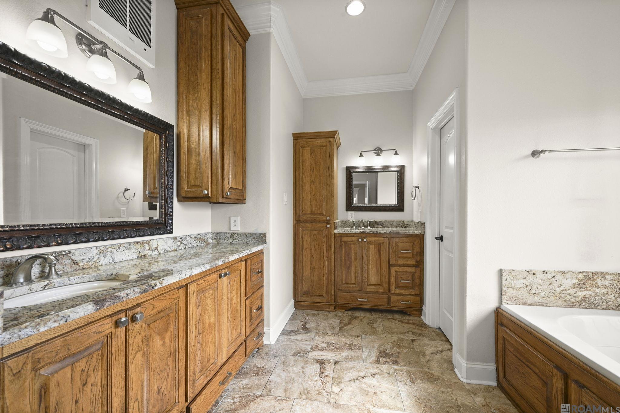 22553 Green Acres Blvd, Denham Springs, LA, 70726