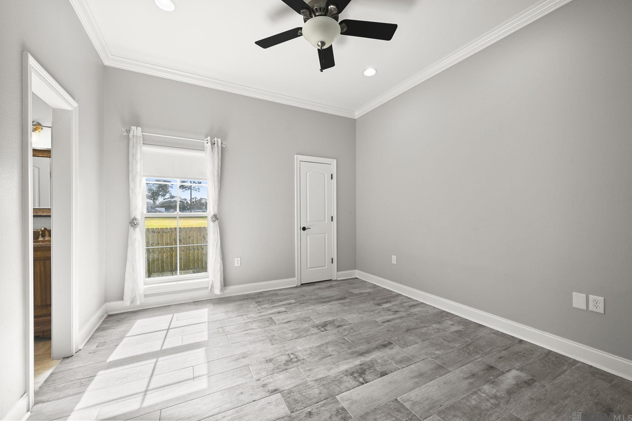 22553 Green Acres Blvd, Denham Springs, LA, 70726