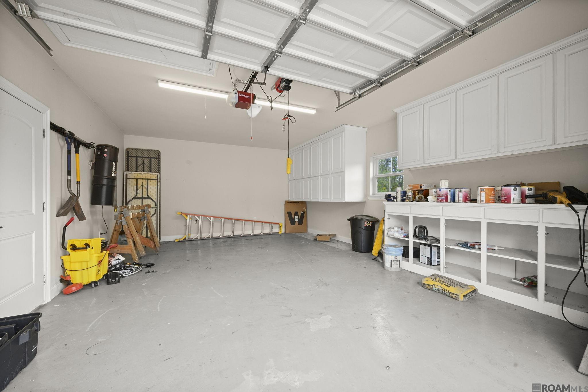 22553 Green Acres Blvd, Denham Springs, LA, 70726