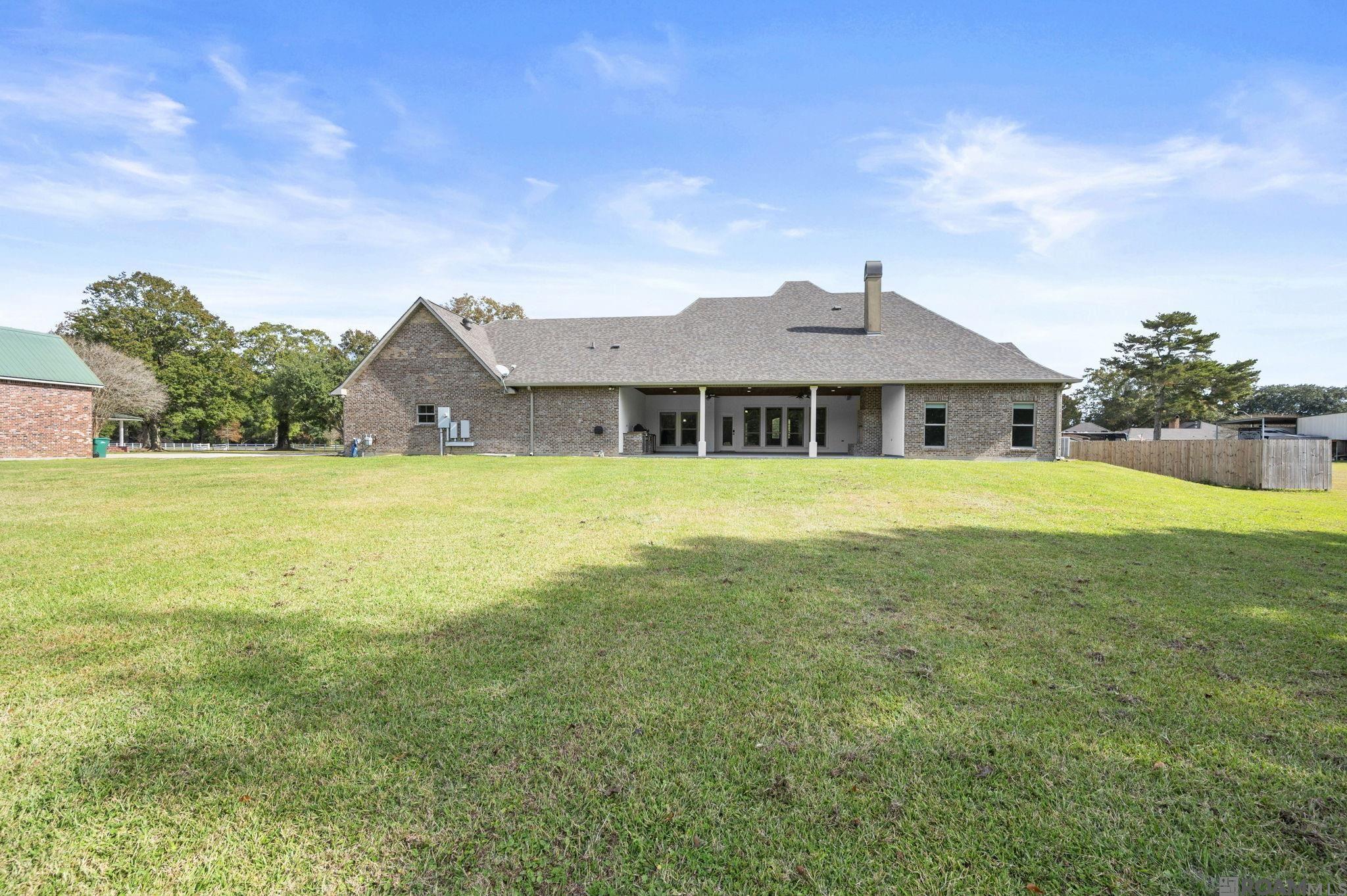 22553 Green Acres Blvd, Denham Springs, LA, 70726