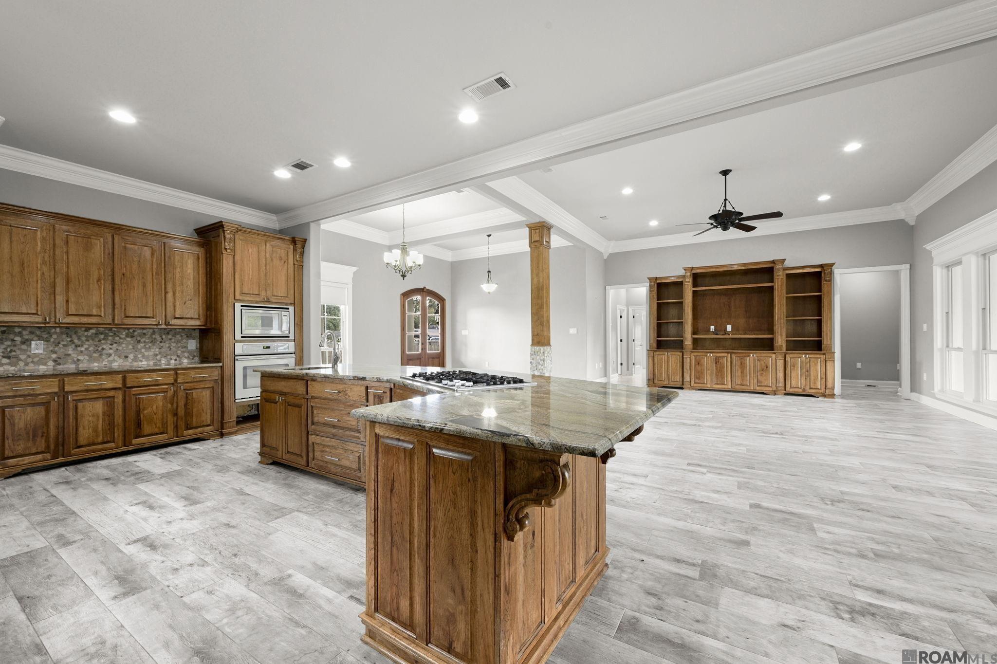 22553 Green Acres Blvd, Denham Springs, LA, 70726