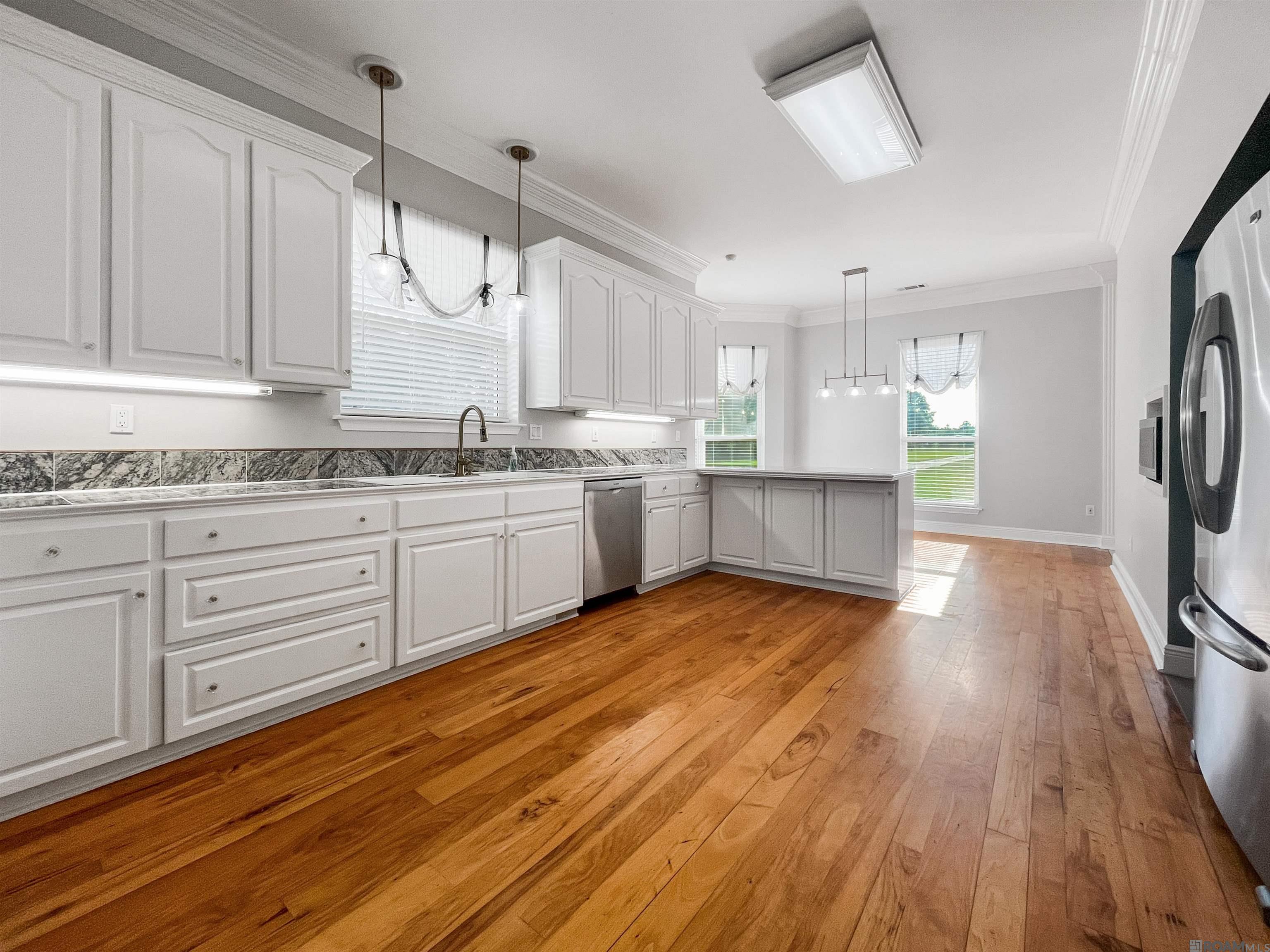 39062 Reinninger Rd, Denham Springs, LA, 70706