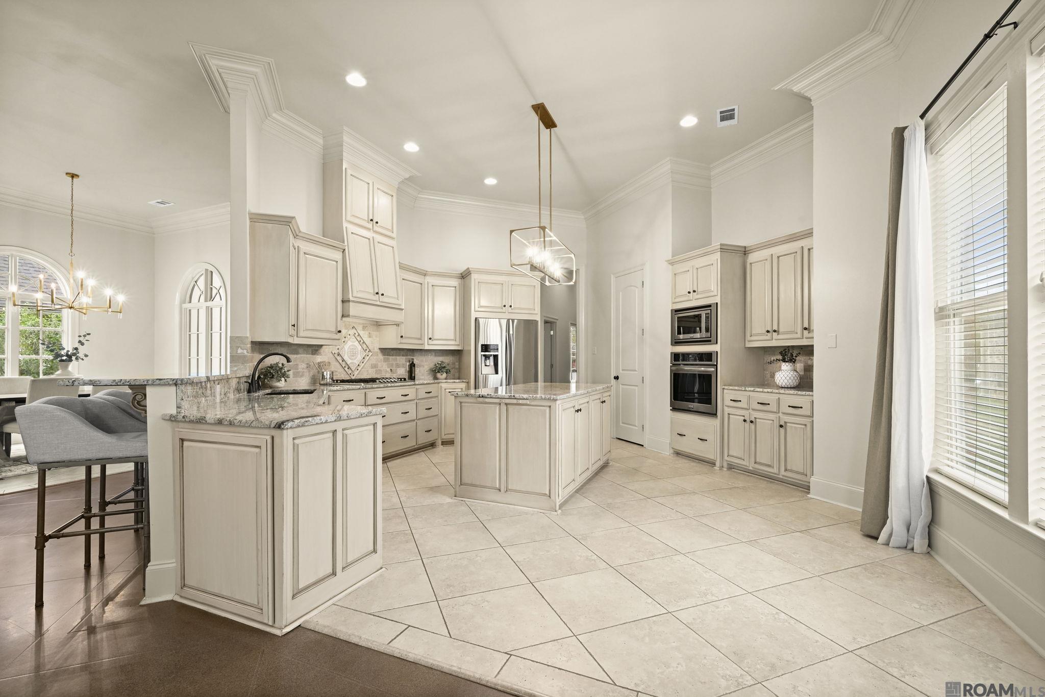 25843 Royal Troon Ave, Denham Springs, LA, 70726