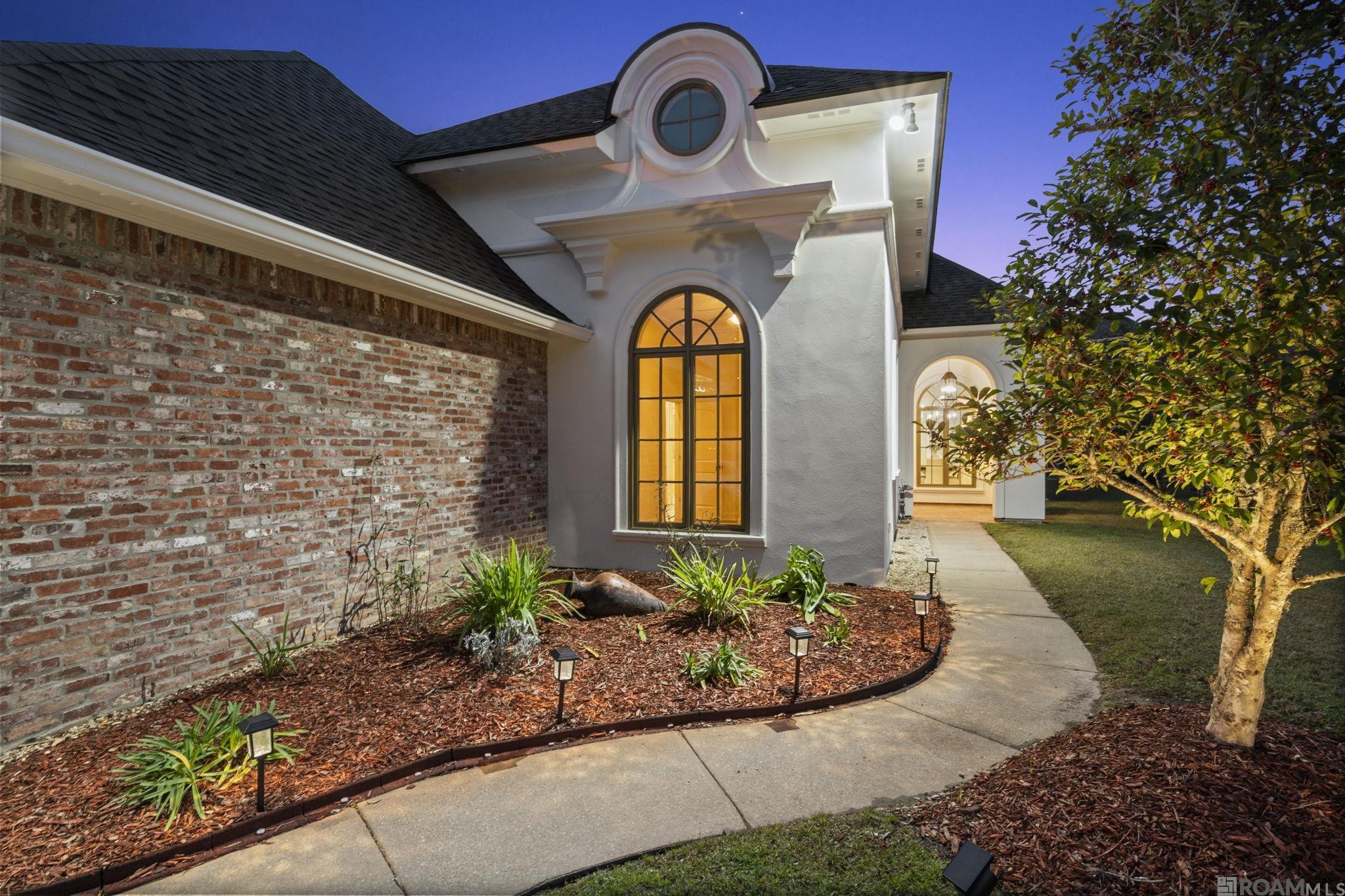 25843 Royal Troon Ave, Denham Springs, LA, 70726