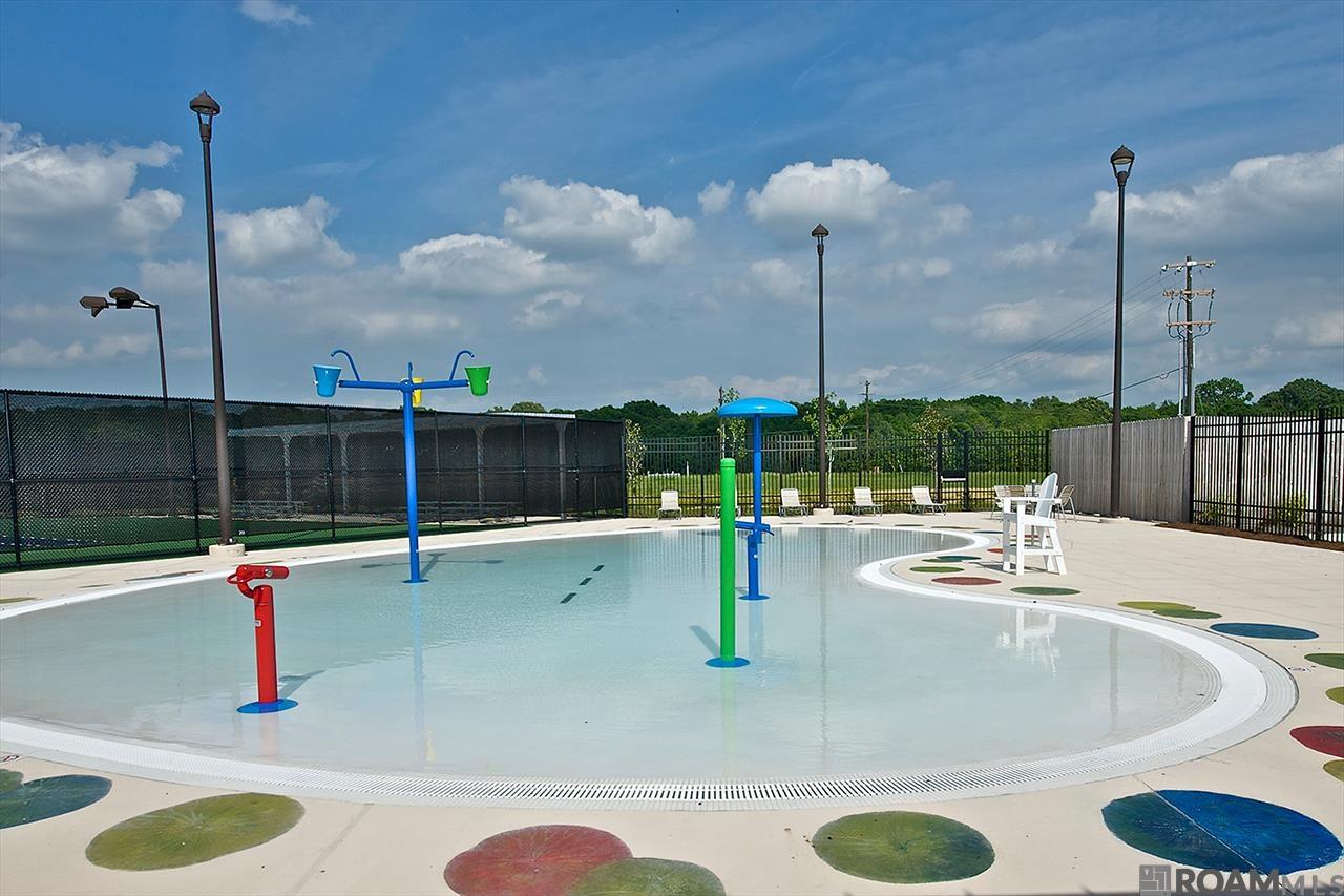 1224 Applewood Dr, Zachary, LA, 70791