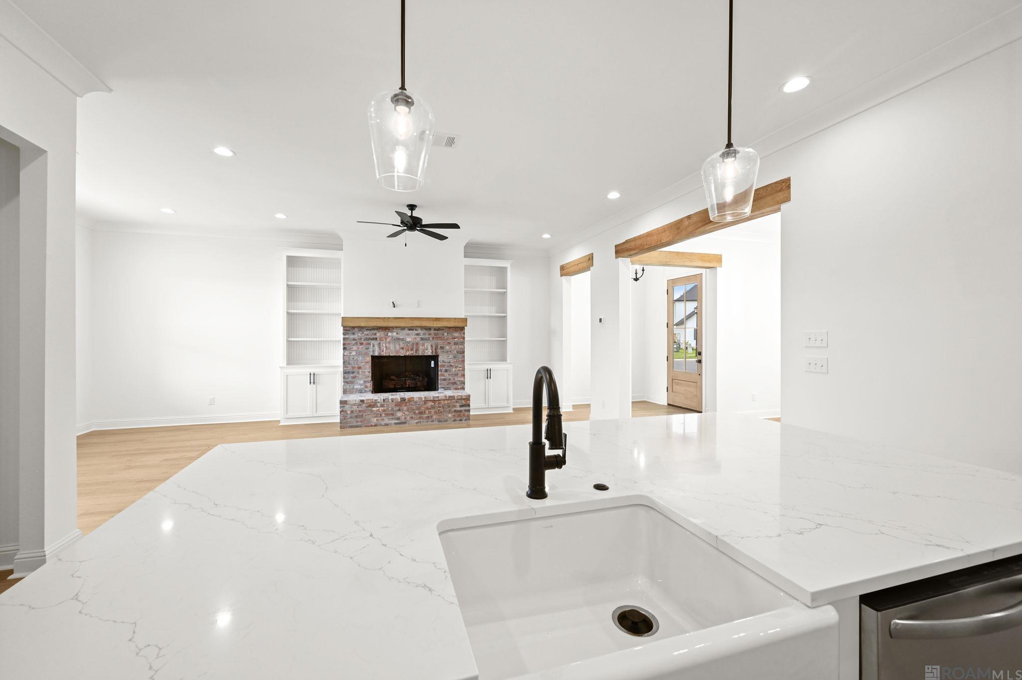 37253 Buckmeadow Avenue, Prairieville, LA, 70769