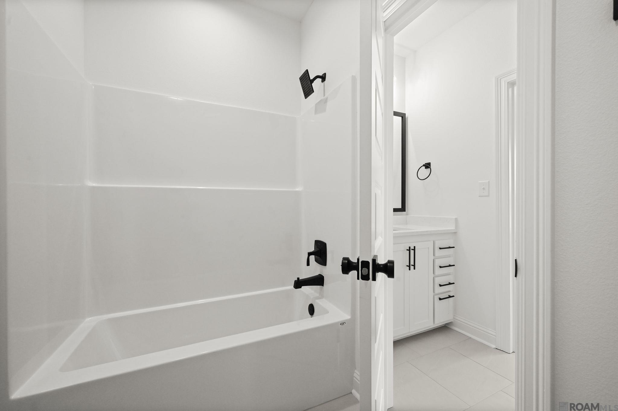 37253 Buckmeadow Avenue, Prairieville, LA, 70769