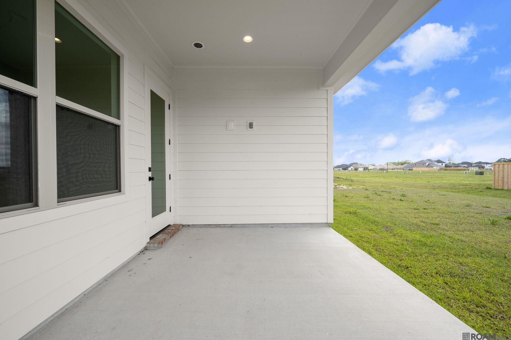 37253 Buckmeadow Avenue, Prairieville, LA, 70769