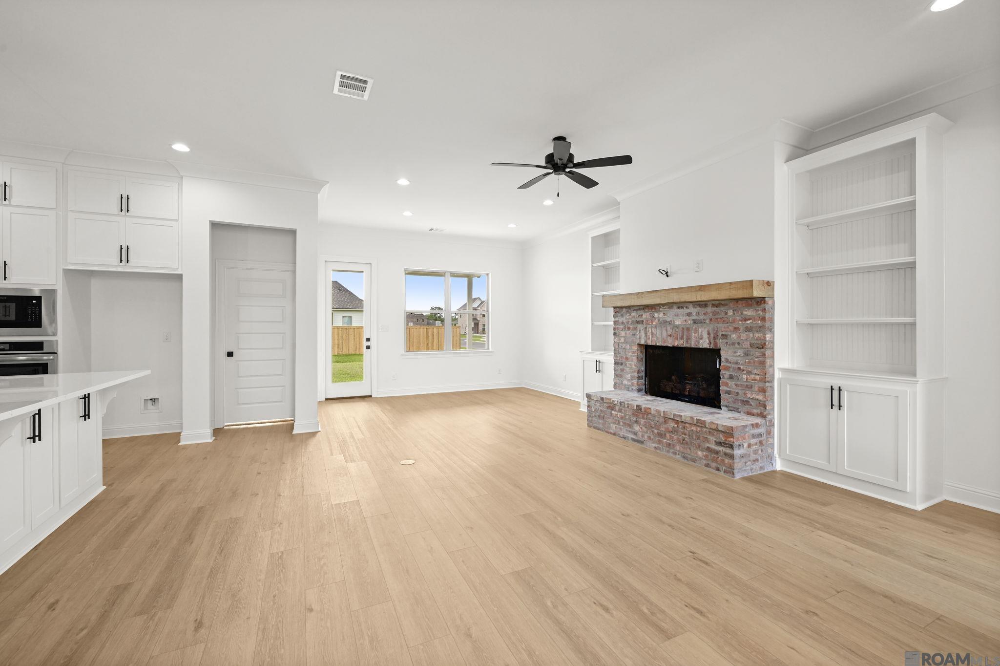 37253 Buckmeadow Avenue, Prairieville, LA, 70769