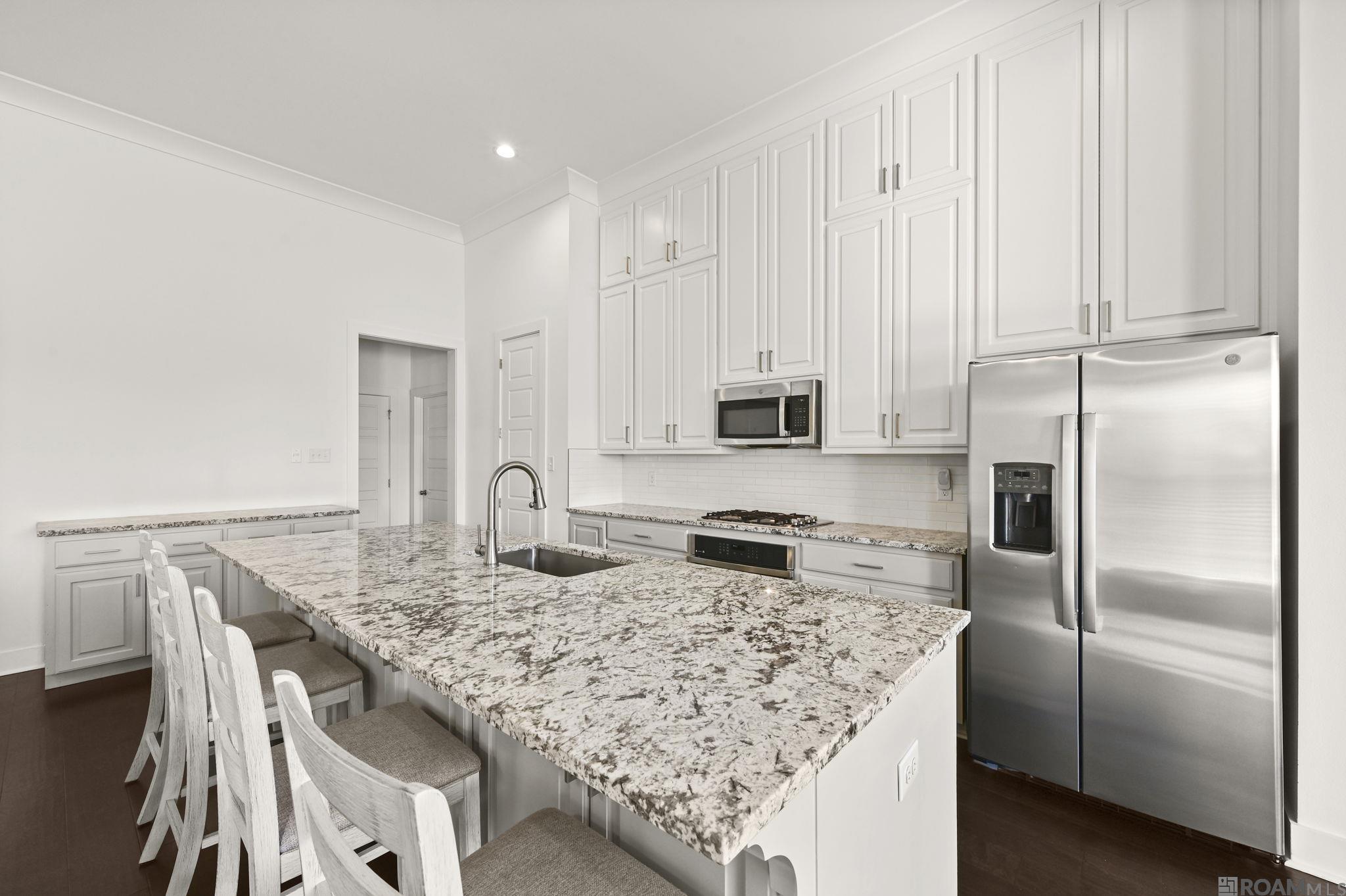 10233 Oak Colony Blvd, Baton Rouge, LA, 70817