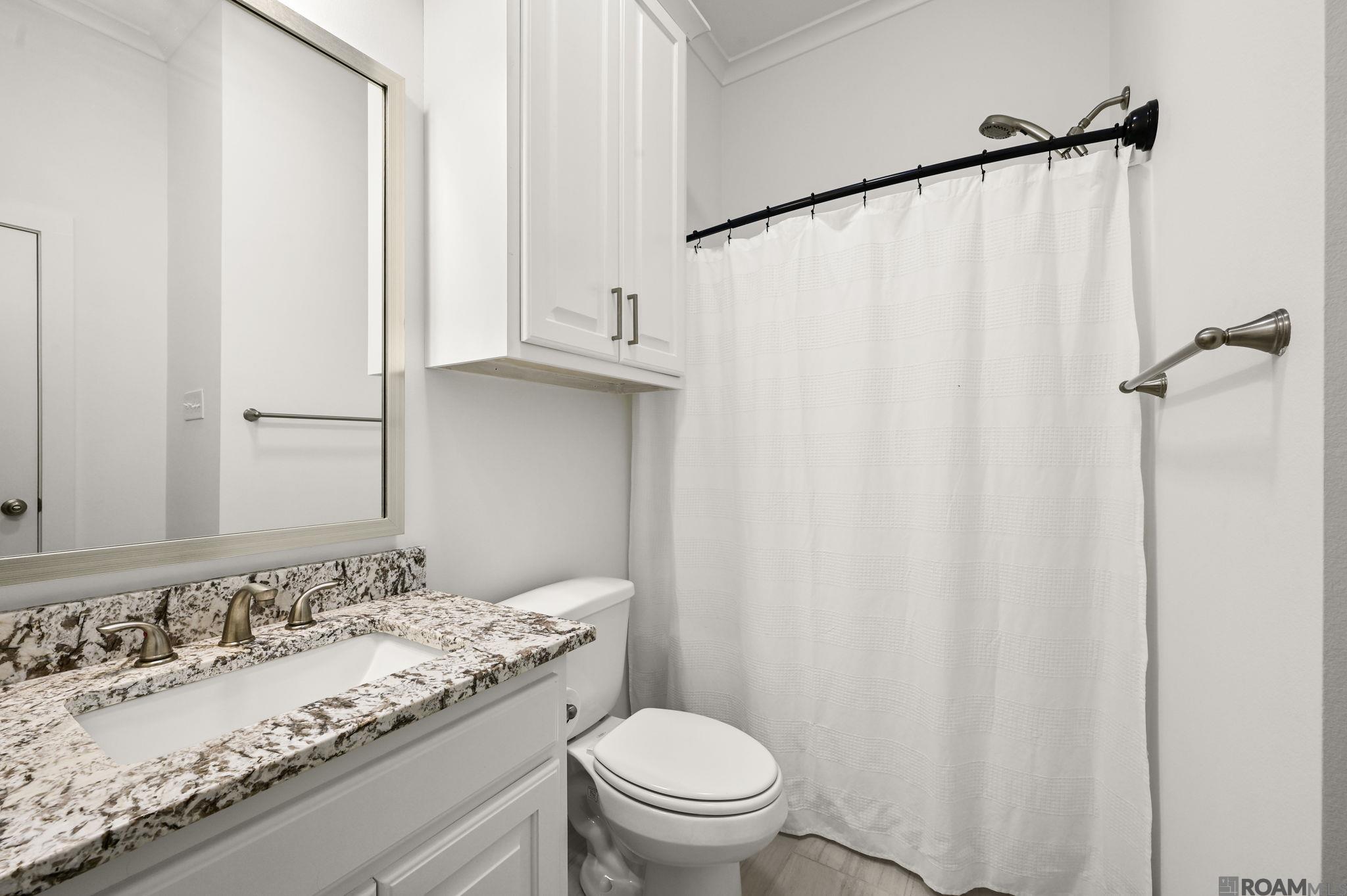 10233 Oak Colony Blvd, Baton Rouge, LA, 70817