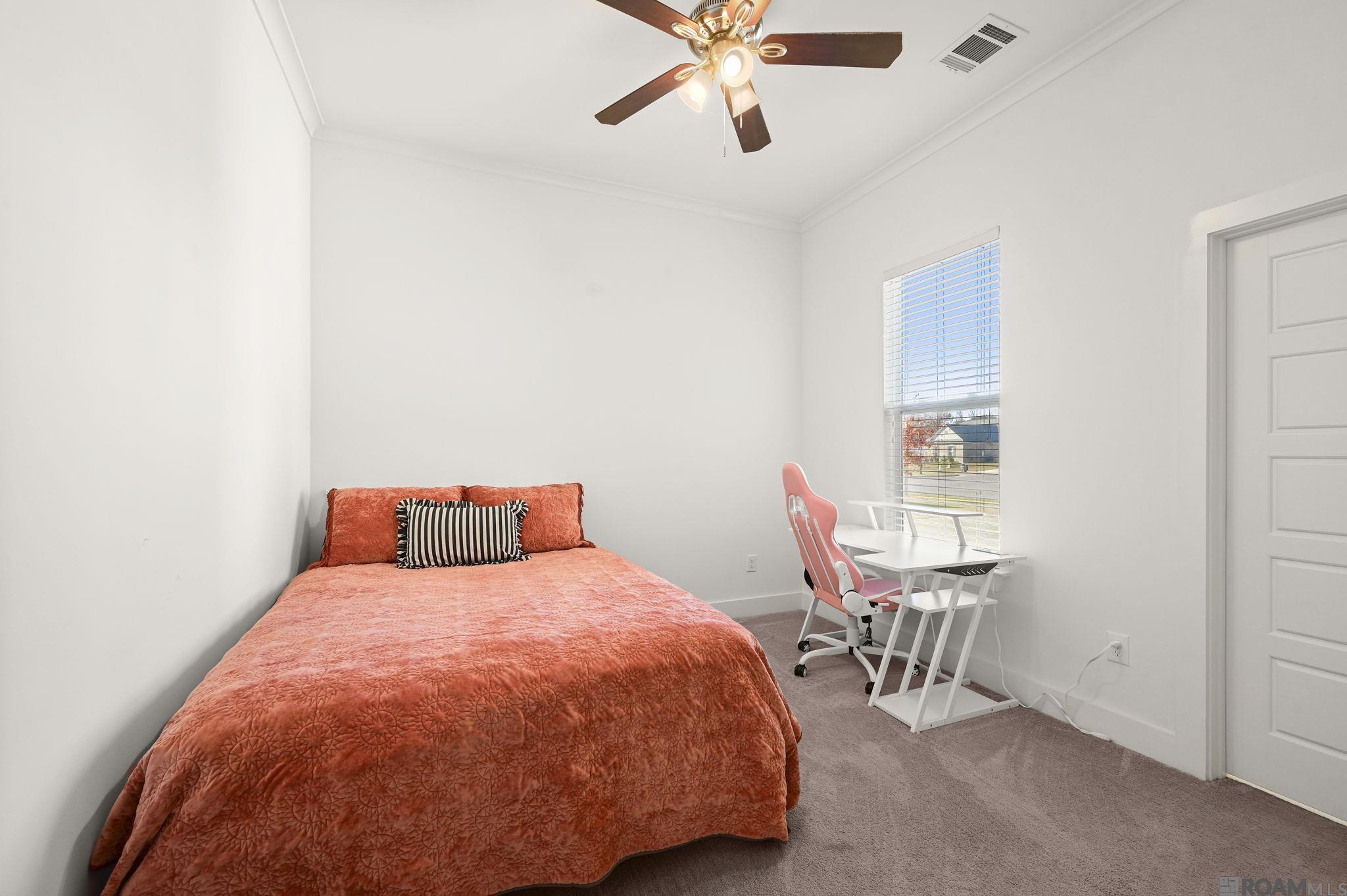 10233 Oak Colony Blvd, Baton Rouge, LA, 70817