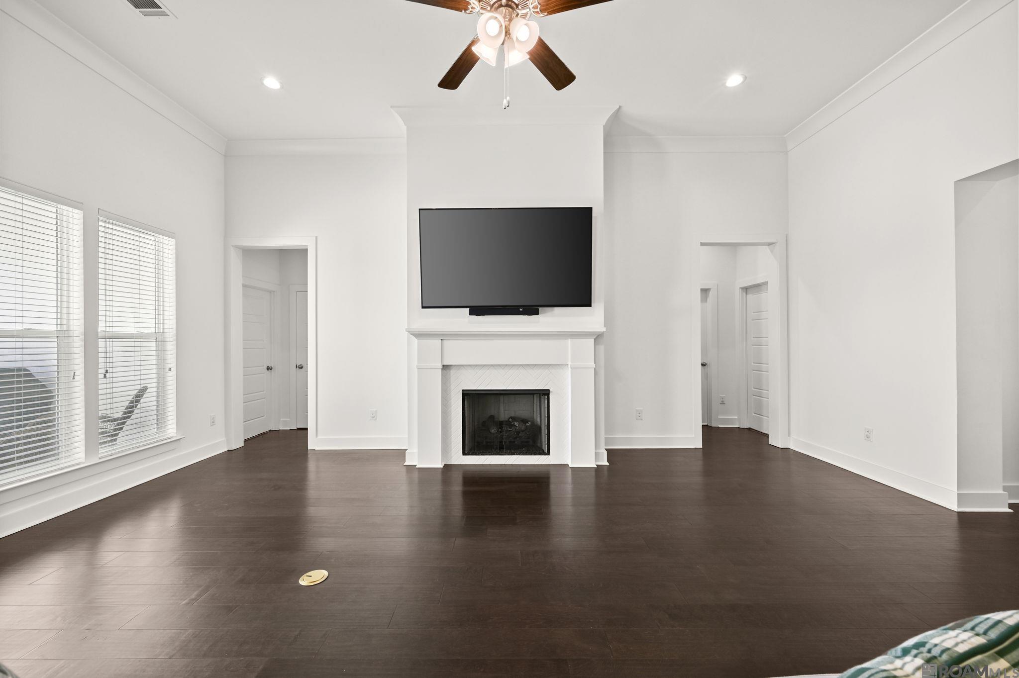 10233 Oak Colony Blvd, Baton Rouge, LA, 70817