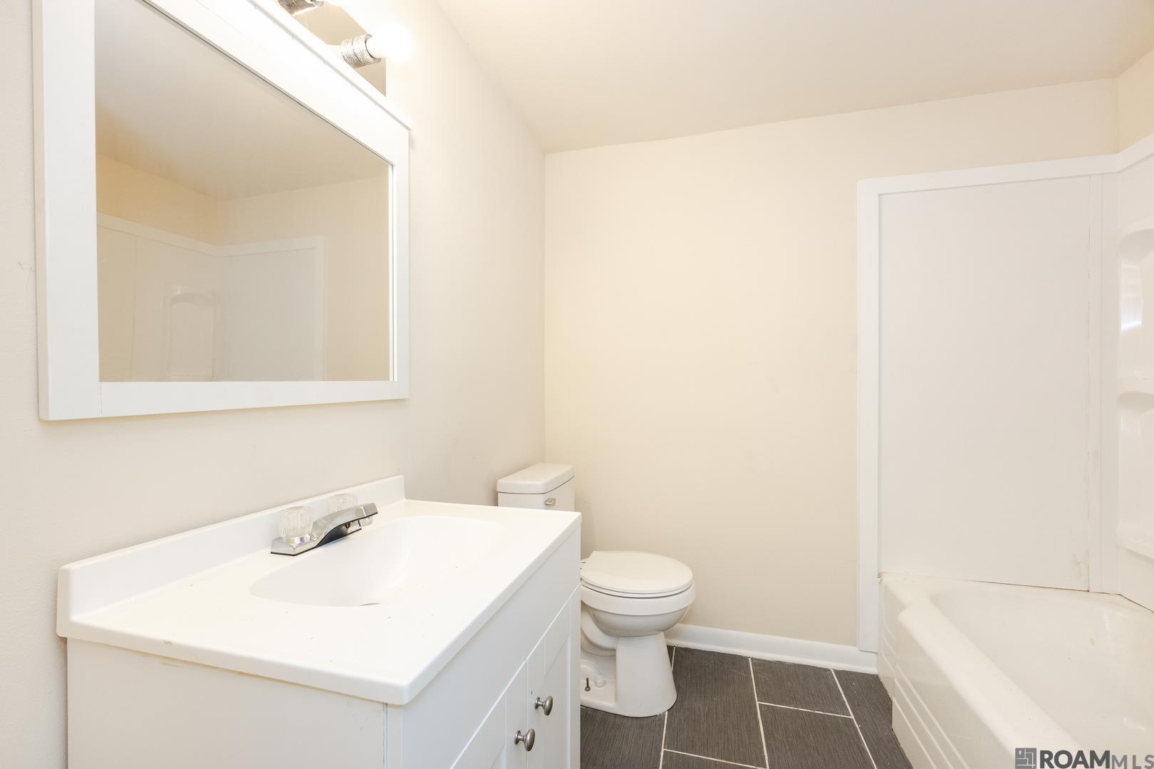 811 Avenue D, Port Allen, LA, 70767